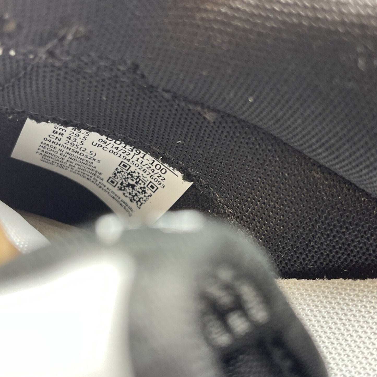 Size 11.5 - Nike Dunk Low Black White Leather (DD1391-100)
