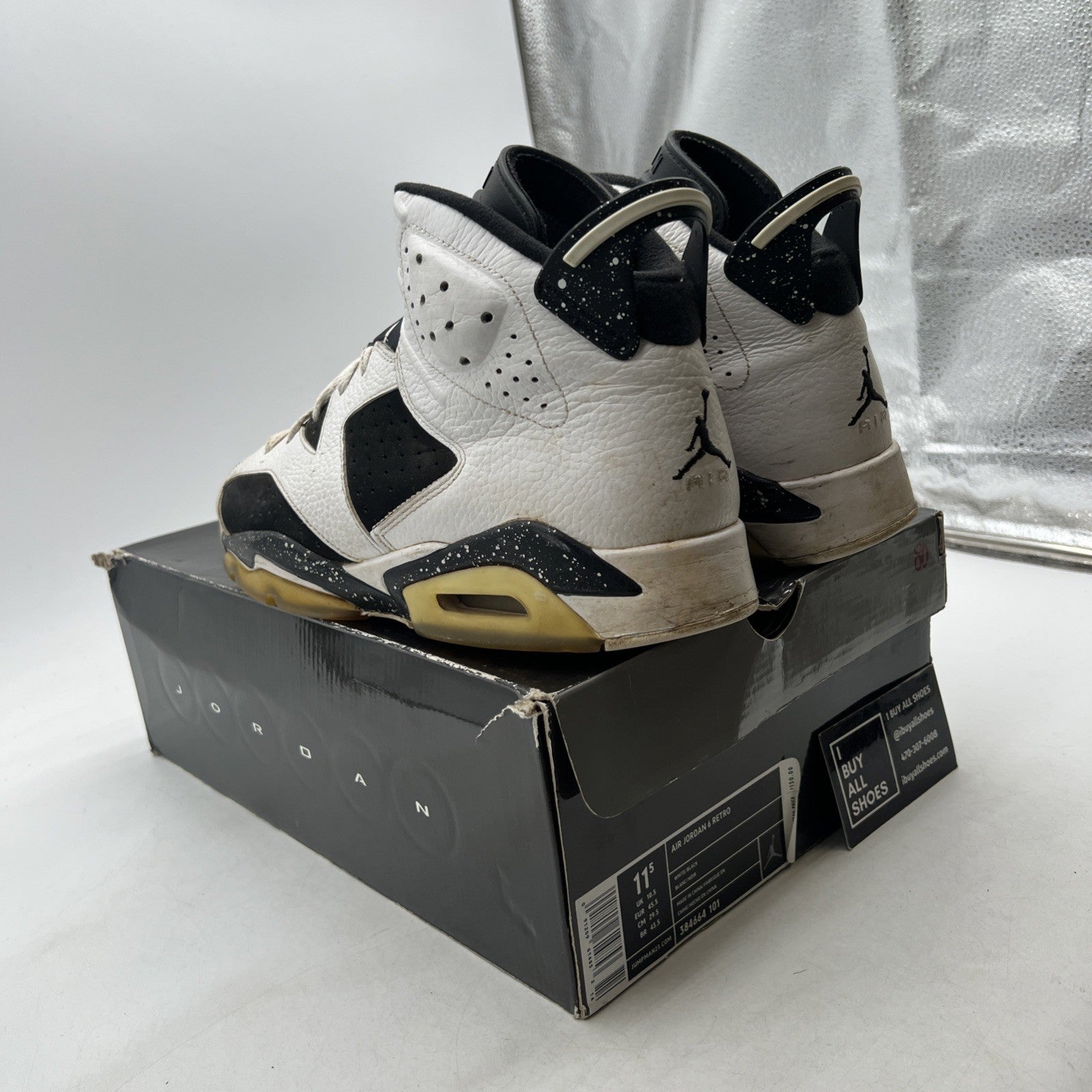 Size 11.5 - Air Jordan 6 Retro Oreo (384664-101)