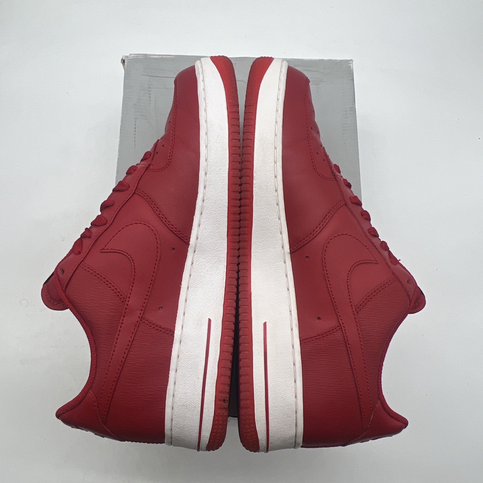 Size 10.5 - Nike Air Force 1 '07 Varsity Red (315122-606)
