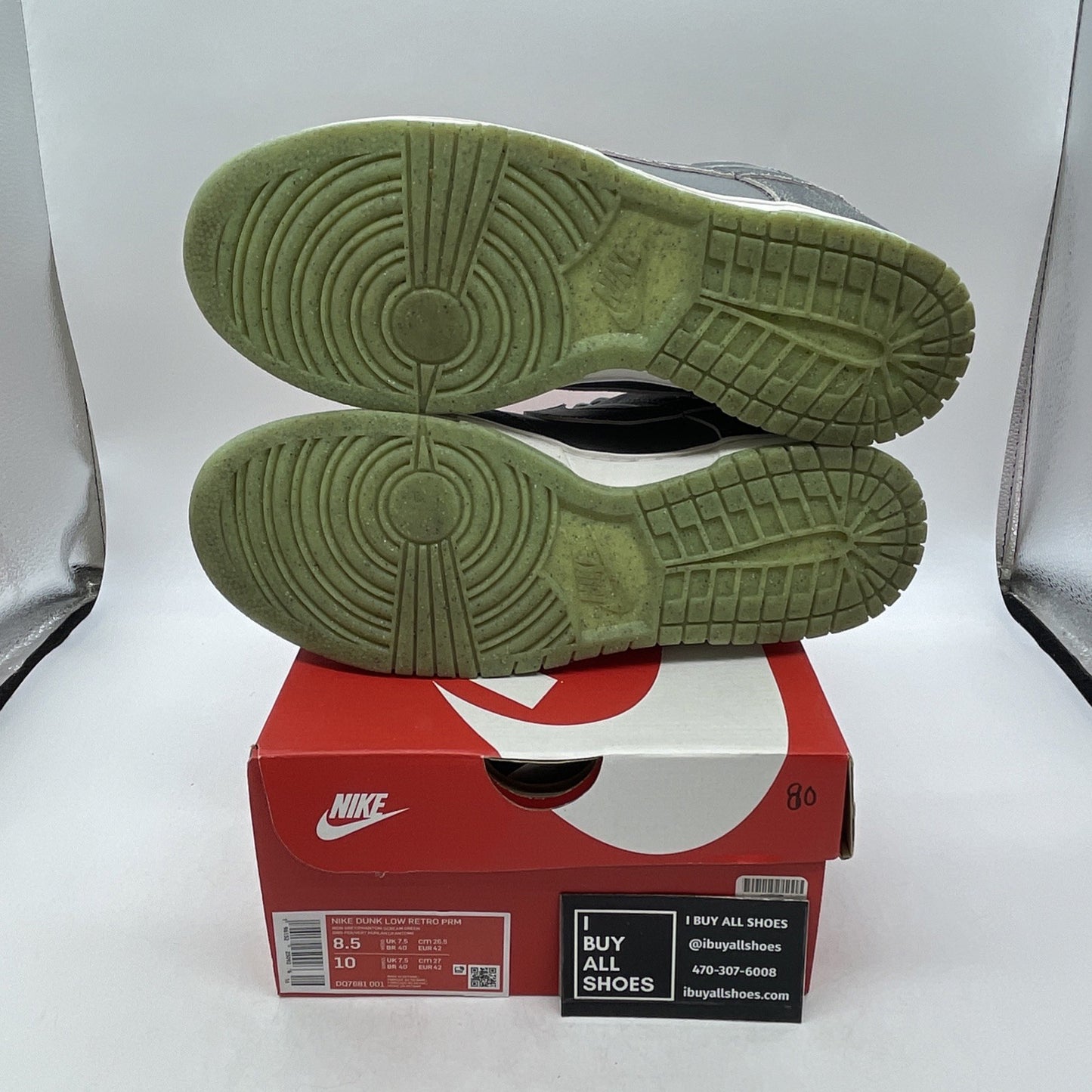 Size 8 - Nike Dunk SE Low Halloween - Cauldron (DQ7681-001)