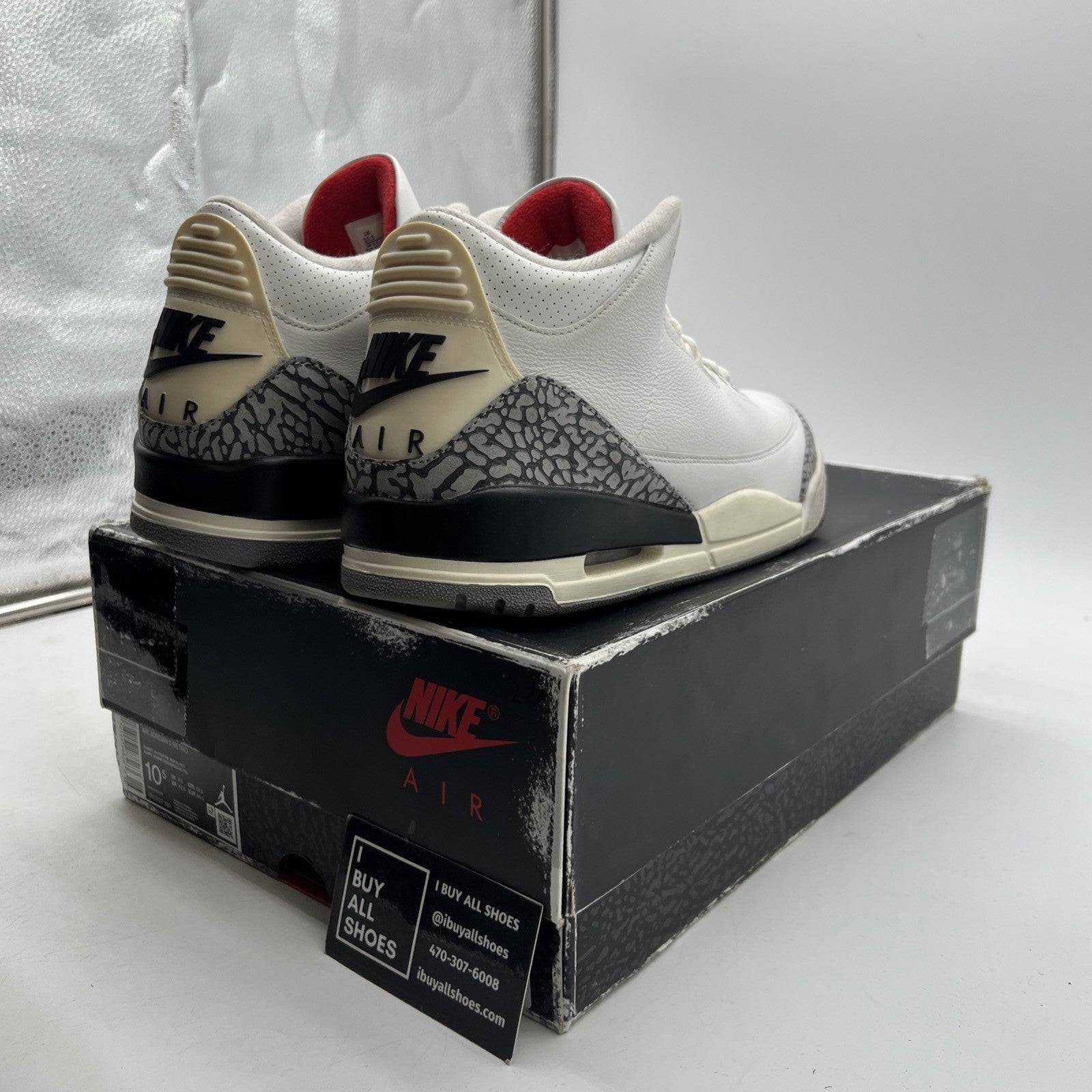 Size 10.5 - Air Jordan 3 Retro Mid White Cement Reimagined (DN3707-100)
