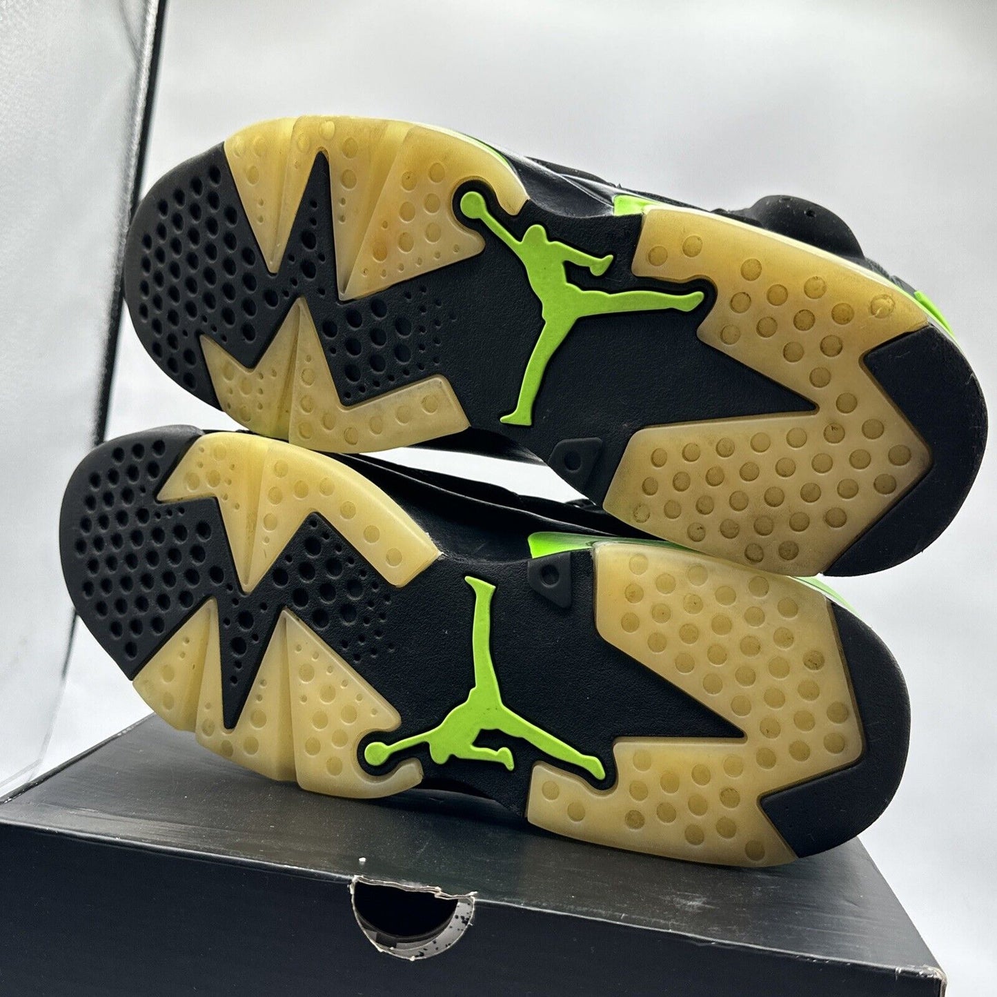 Size 10.5 - Jordan 6 Retro Electric Green 2021