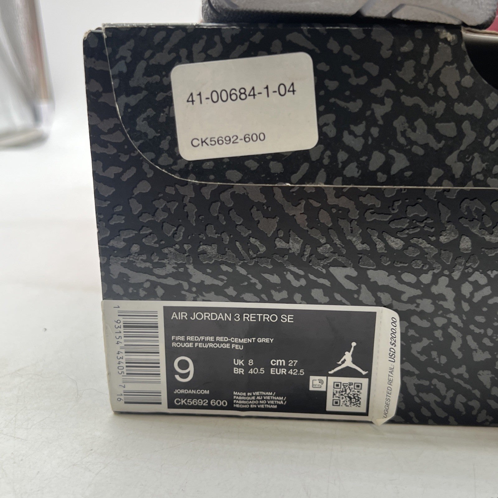 Size 9 - Air Jordan 3 Retro SE Mid Unite (CK5692-600)
