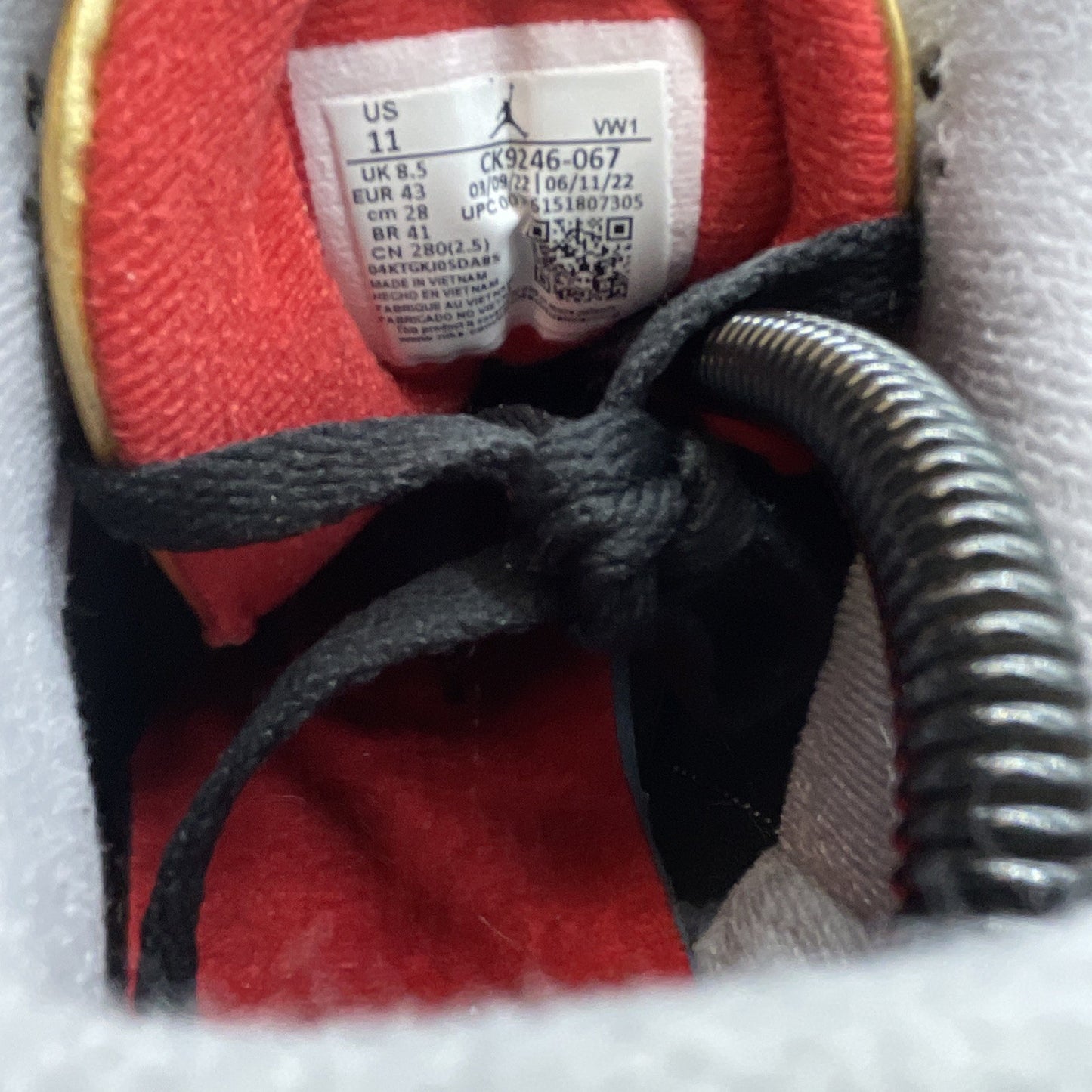 Size 11W - Air Jordan 3 Retro Mid Black Gold (CK9246-067)