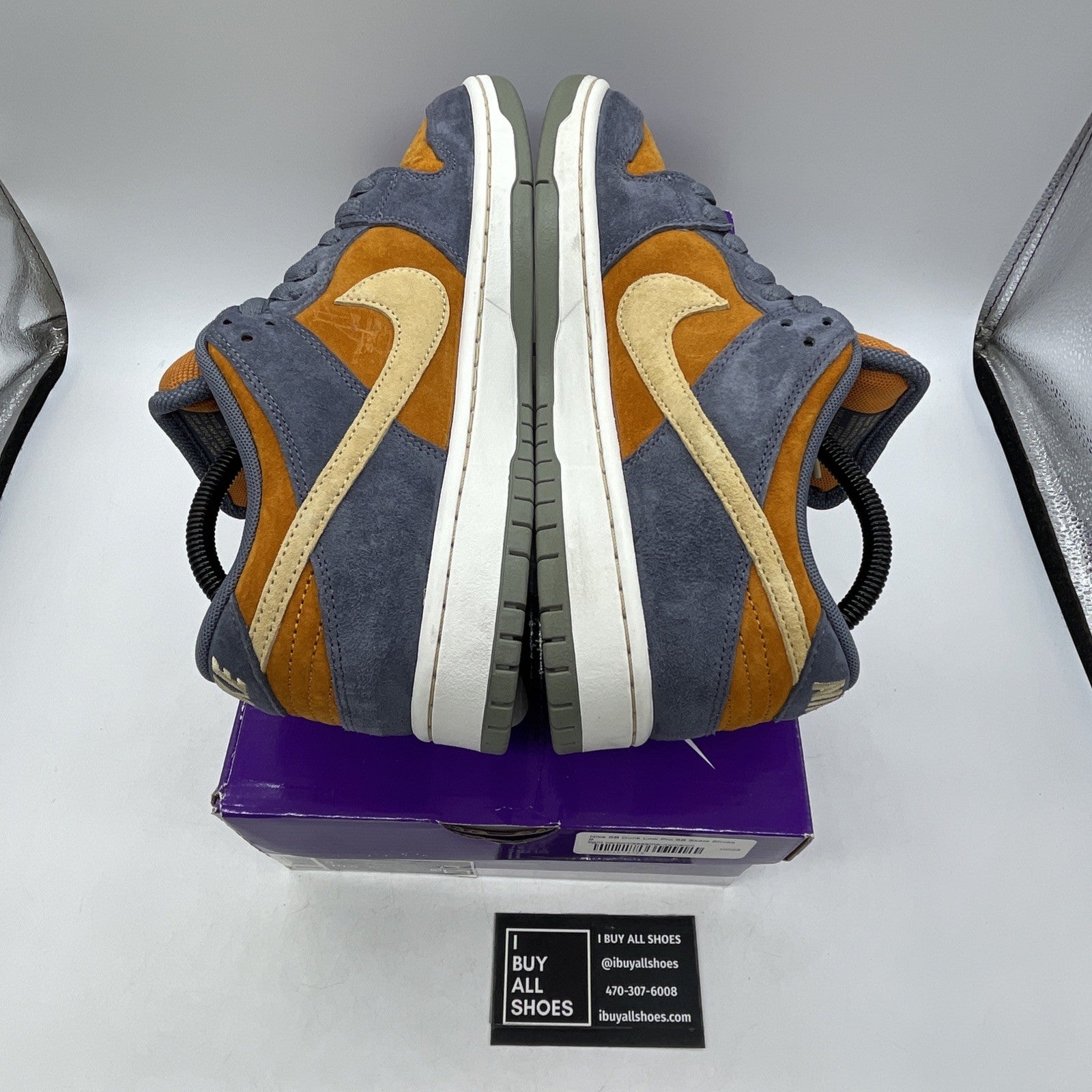 Size 9 - Nike Dunk SB Low Light Carbon Monarch (HF3063-002)