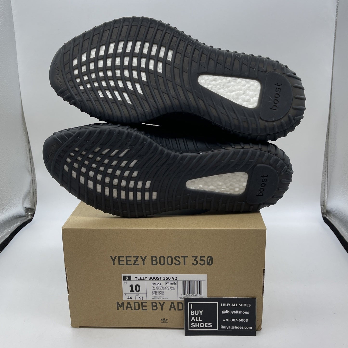 Size 10 - adidas Yeezy Boost 350 V2 Low Bred (CP9652