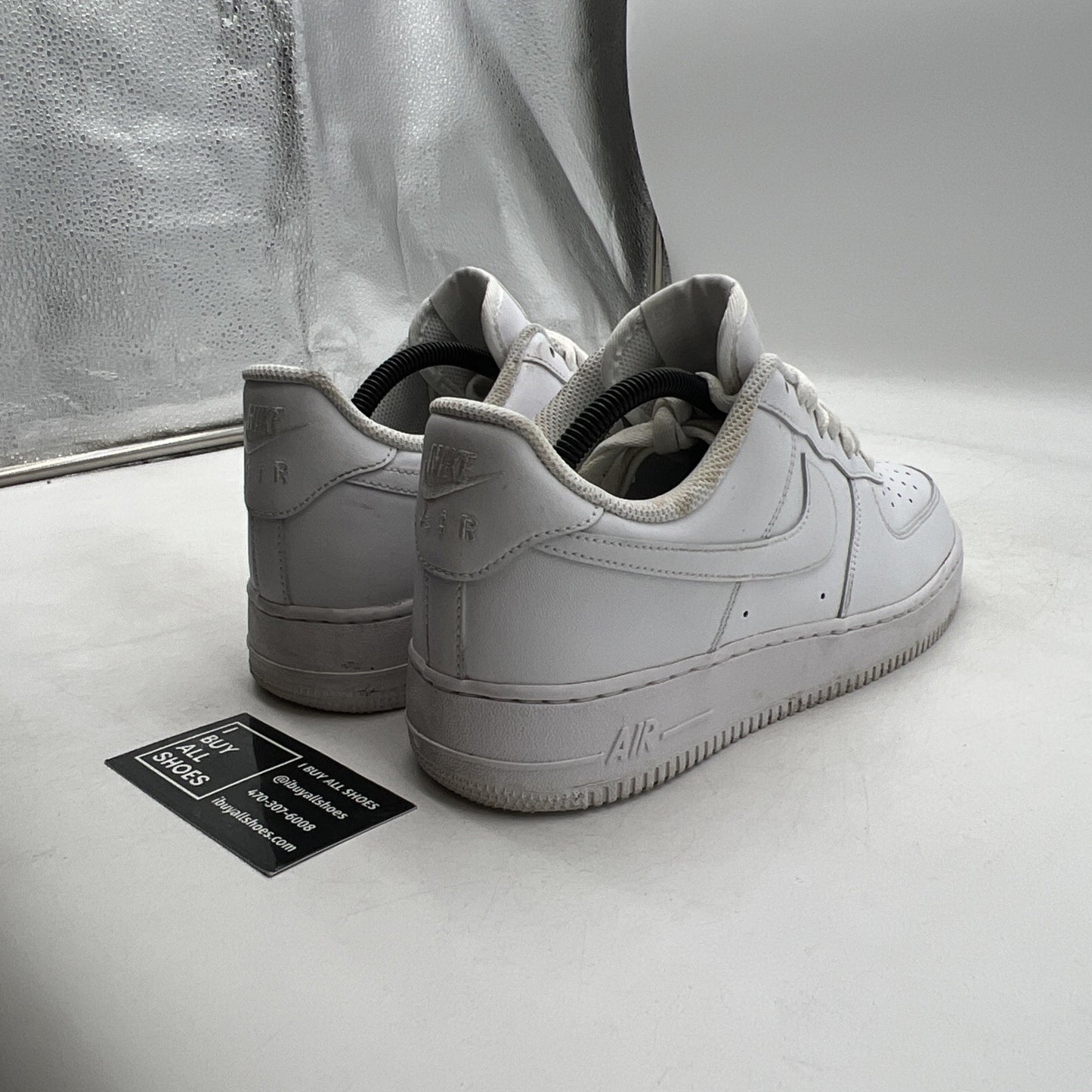Size 9 - Nike Air Force 1 '07 Low Triple White (CW2288-111)