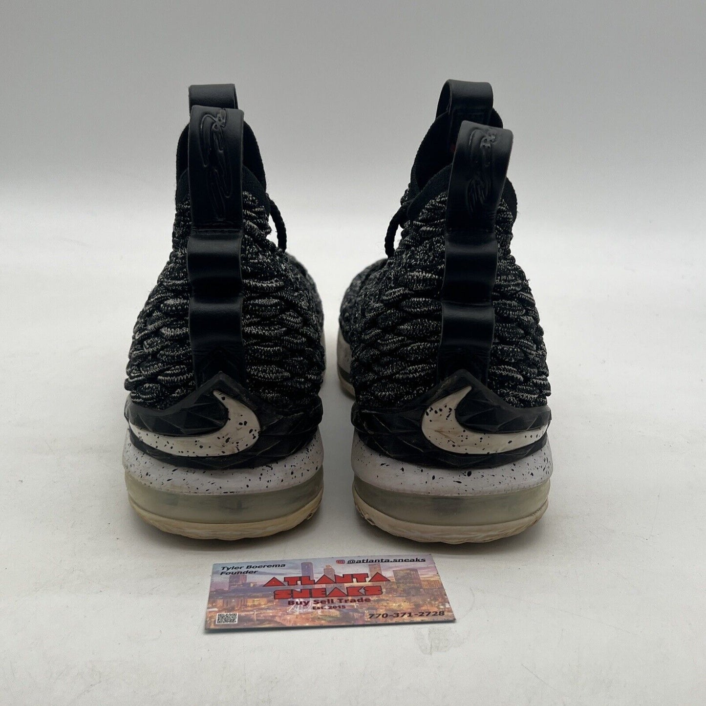 Size 8.5 - Nike LeBron 15 Ashes - (897648-002)