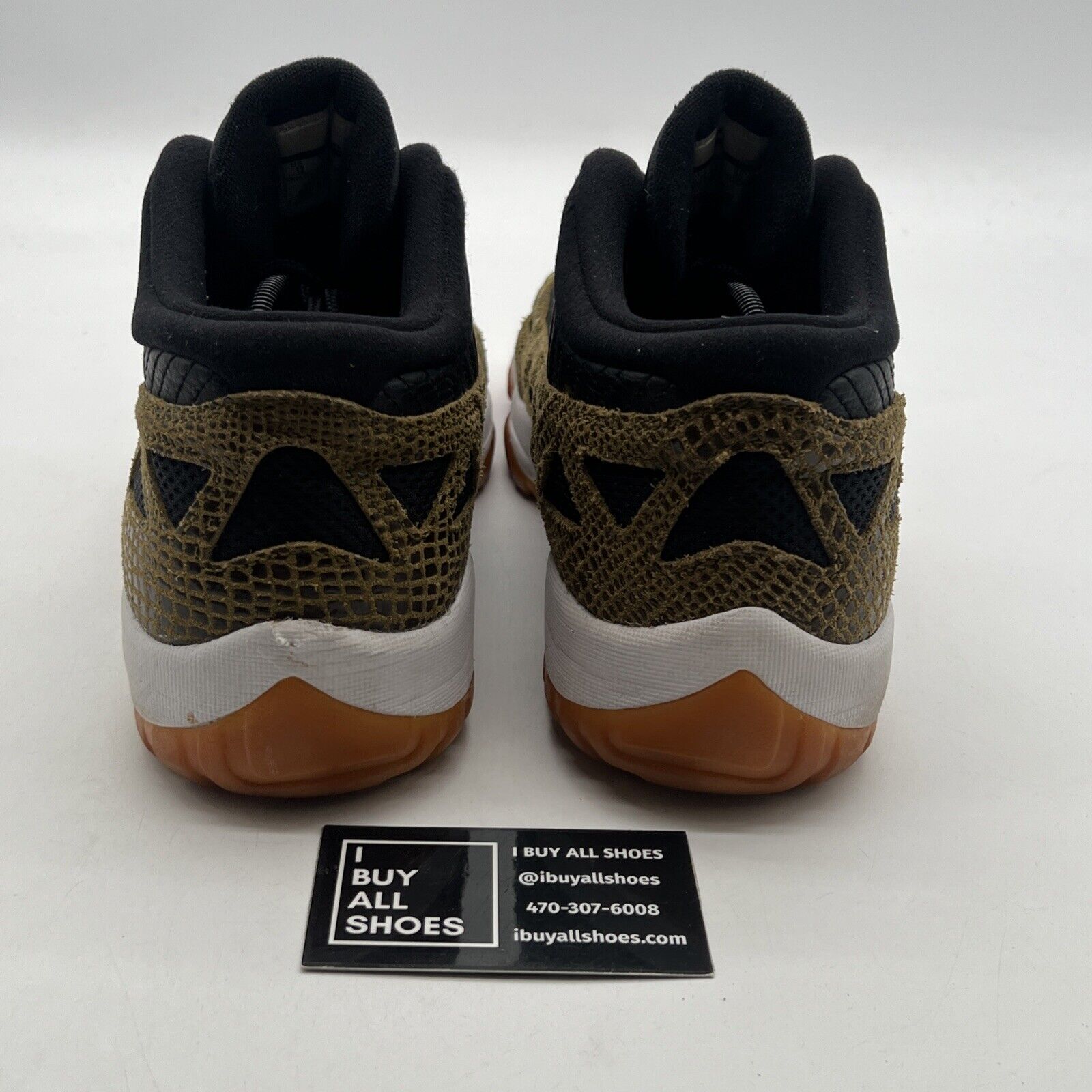 Size 12 - Air Jordan 11 IE Low Croc (306008-013)