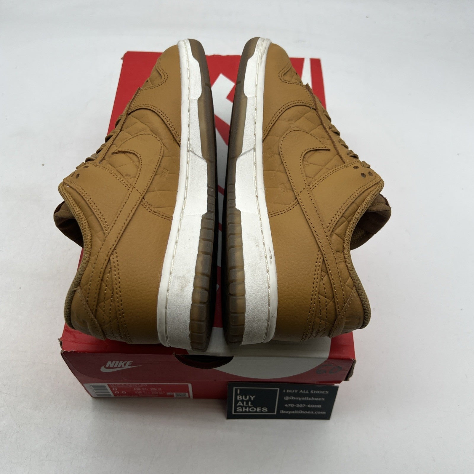 Size 8 - Nike Dunk Low Quilted Wheat W (DX3374-700)