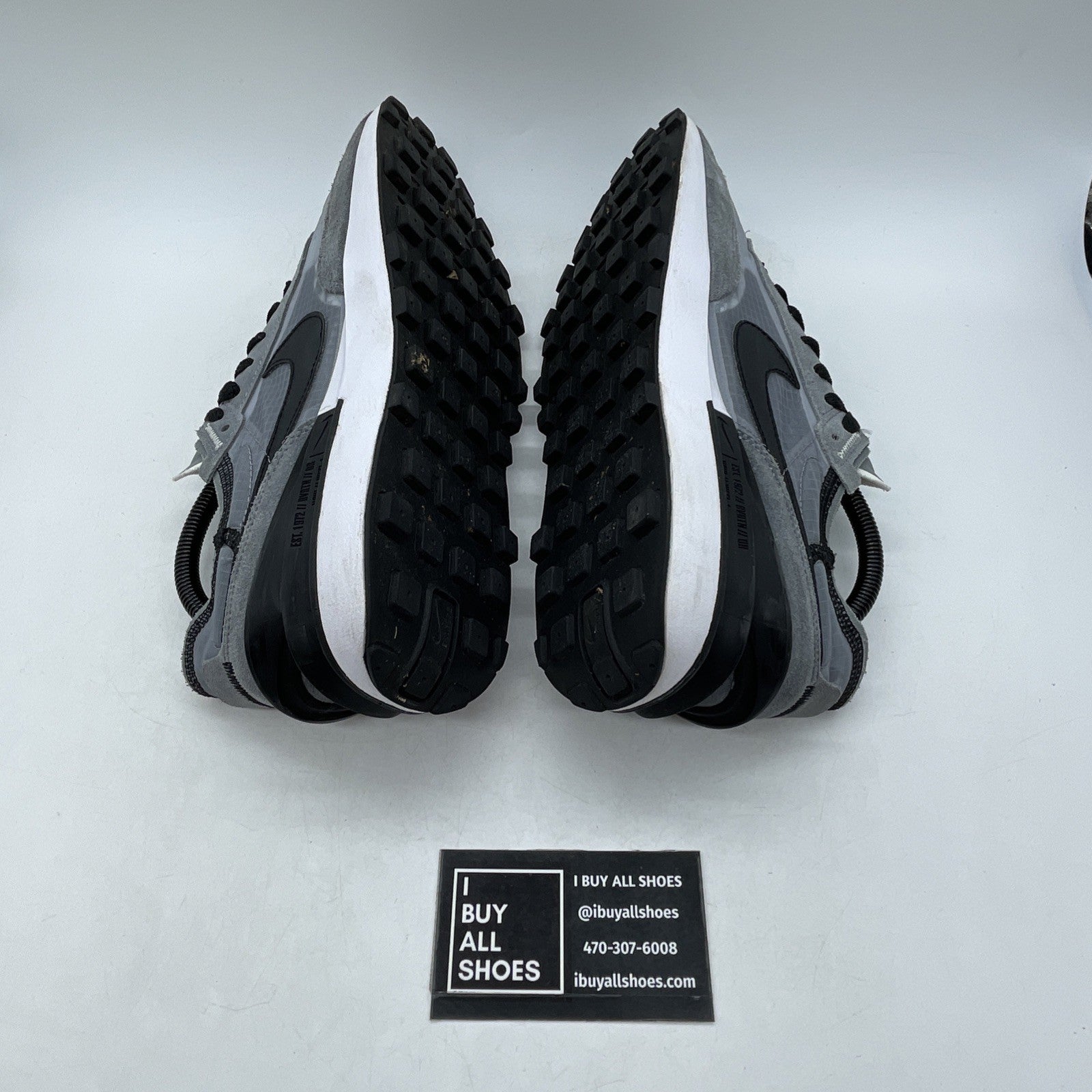 Size 9.5 - Nike Waffle One SE Cool Grey (DD8014-002)