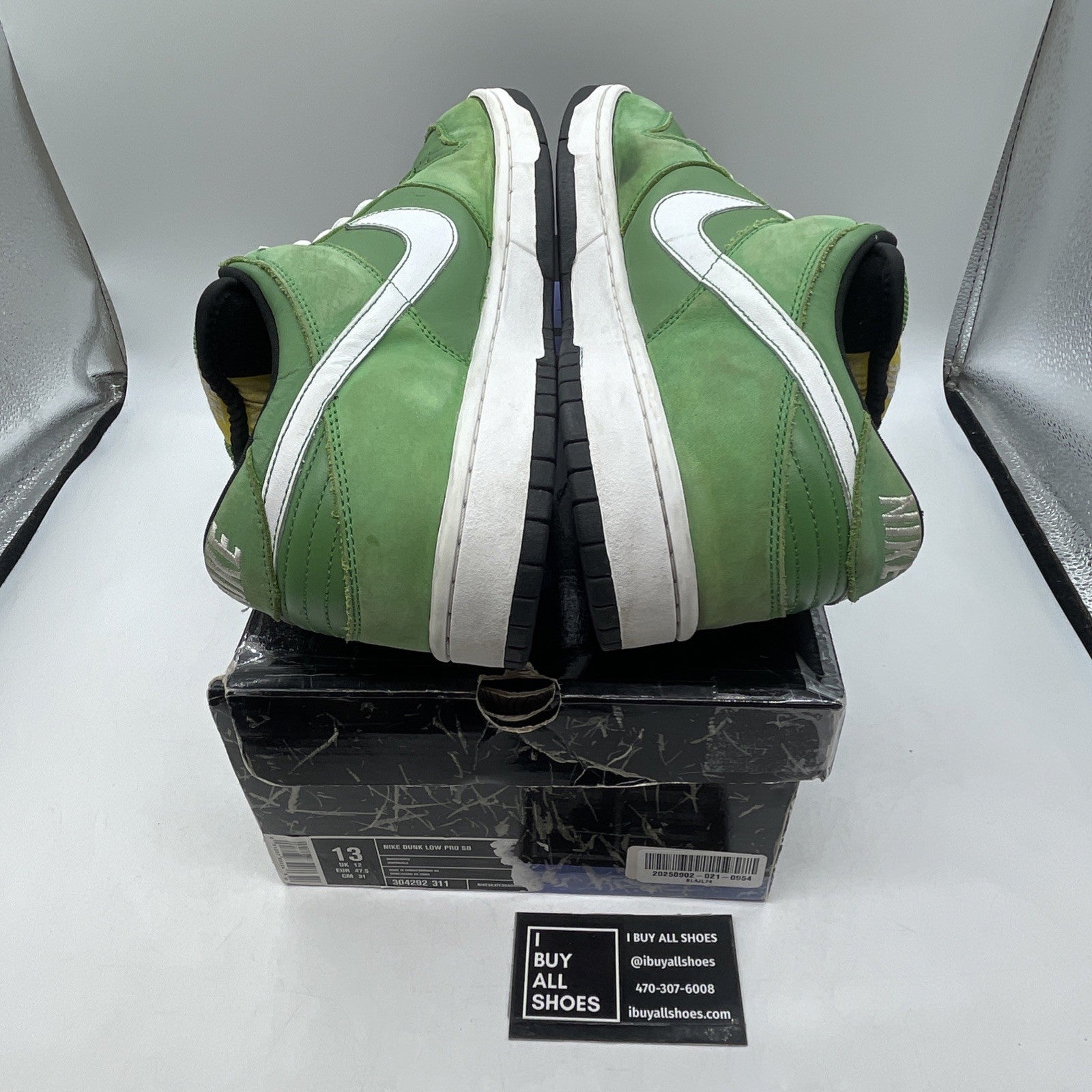 Size 13 - Nike Dunk Pro SB Low Taxi Series Tokyo (304292-311)