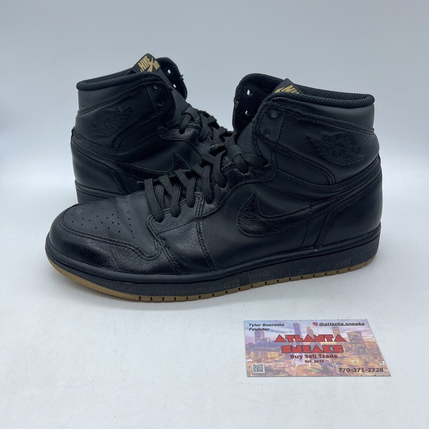 Size 9.5 - Air Jordan 1 Retro Gum Bottom Brown Black Leather (555088-020)