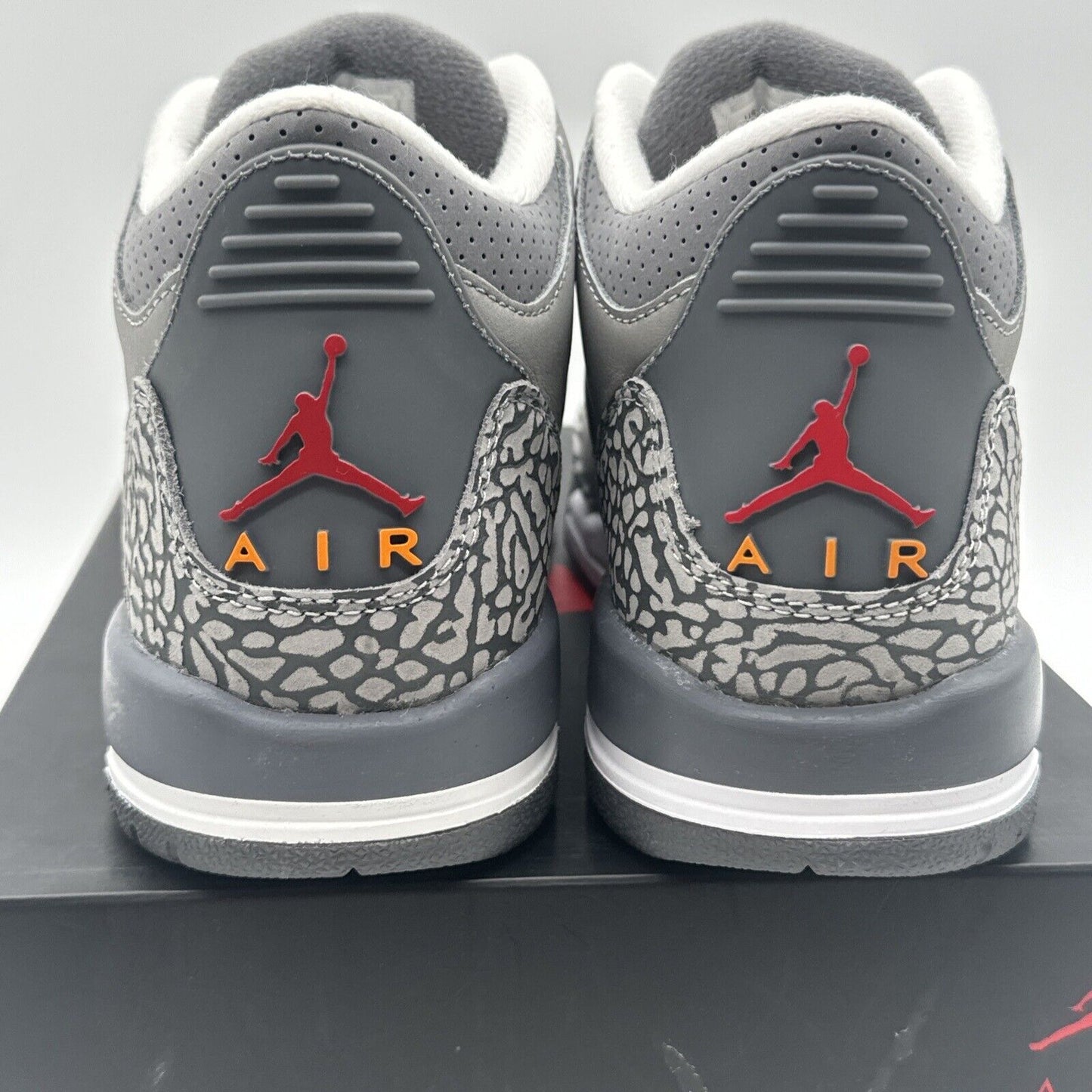 NIKE AIR JORDAN III 3 RETRO GS COOL GREY WHITE CEMENT BLACK 398614-012 5.5Y 5.5