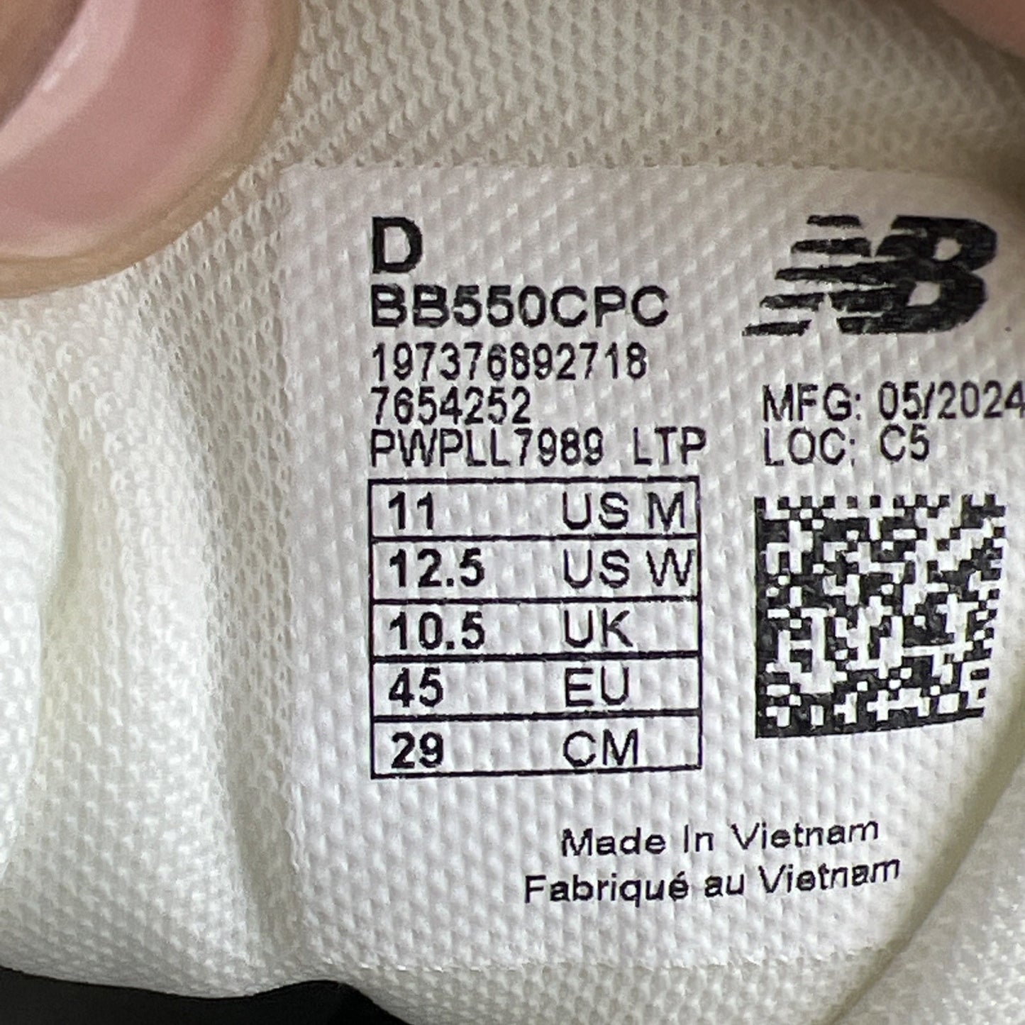 Size 11 - New Balance 550 Sea Salt Pack - Black (BB550CPC)