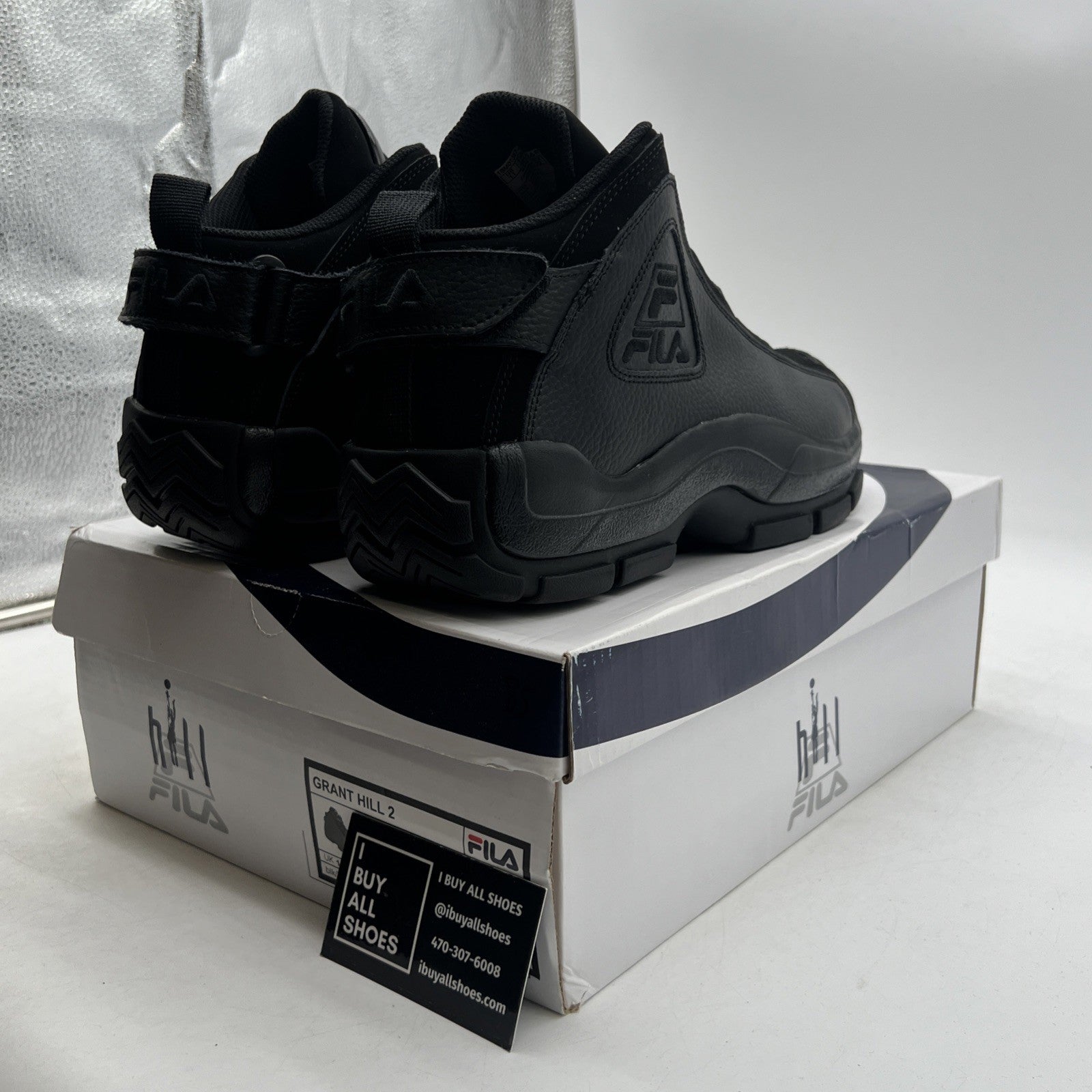 Size 11 - FILA 96 TRIPLE BLACK (1BM01357-001)