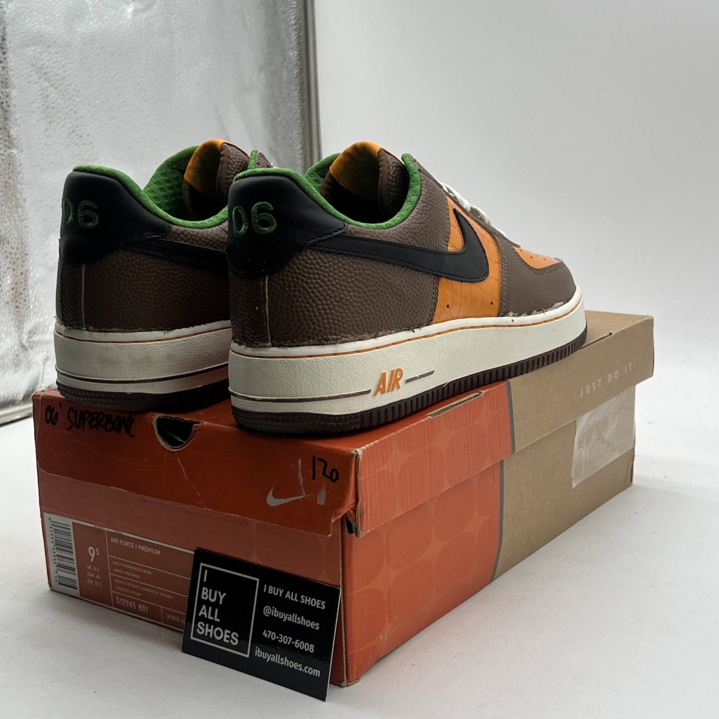 Size 9.5 - Nike Air Force 1 Premium Super Bowl (312945-801)