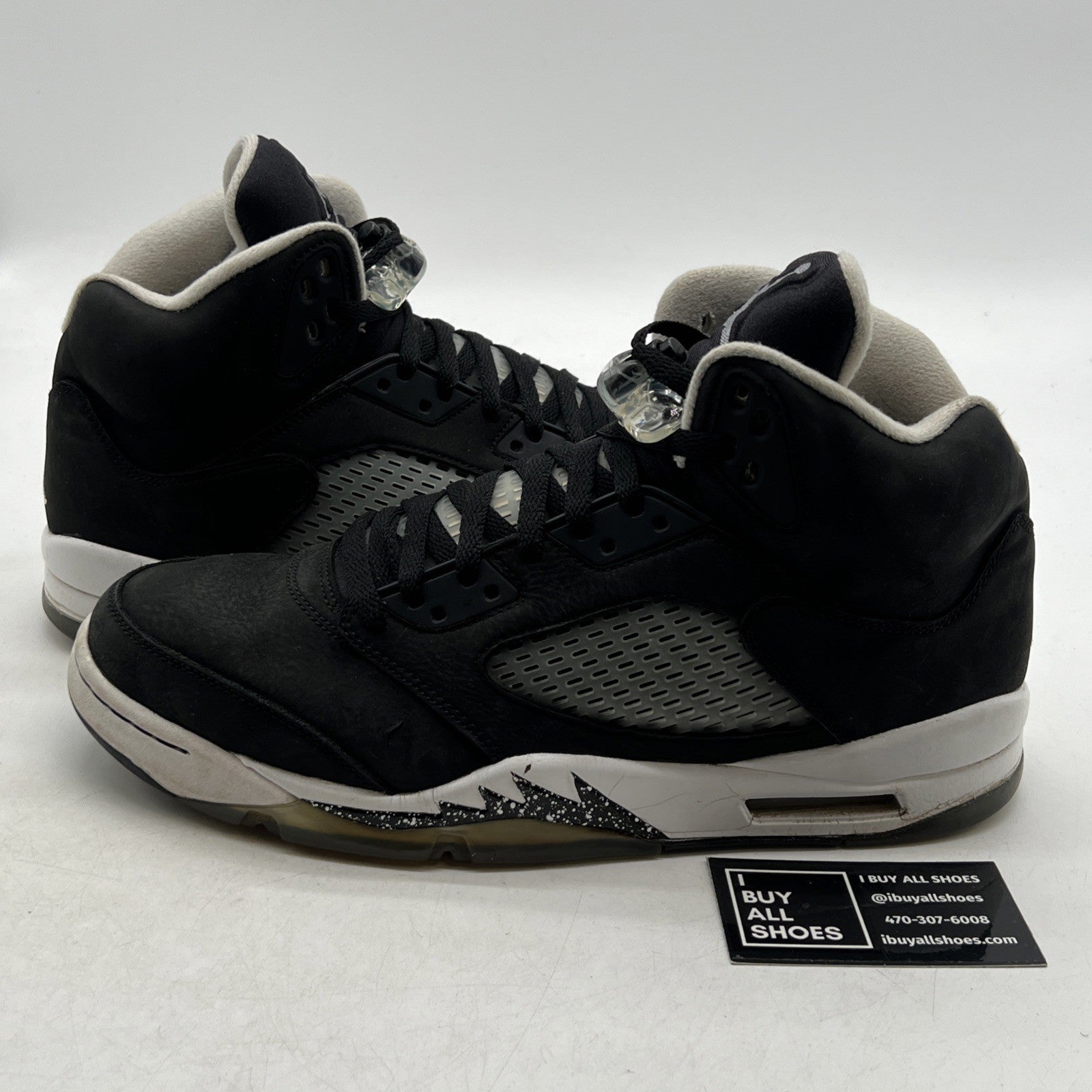 Size 12 - Air Jordan 5 Retro Mid Oreo (CT4838-011)
