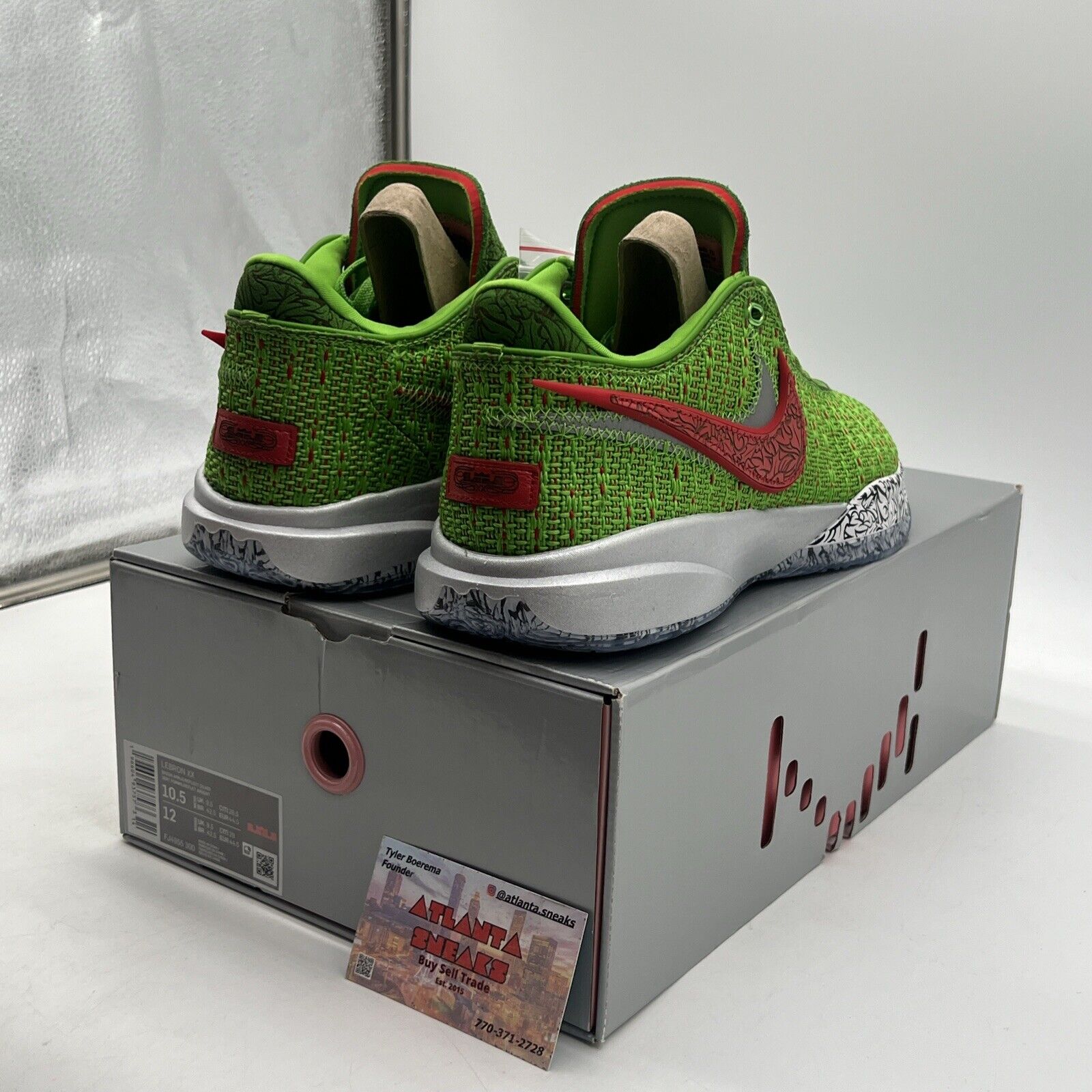 Size 10.5 - Nike LeBron 20 Stocking Stuffer White Green Leather (FJ4955-300)