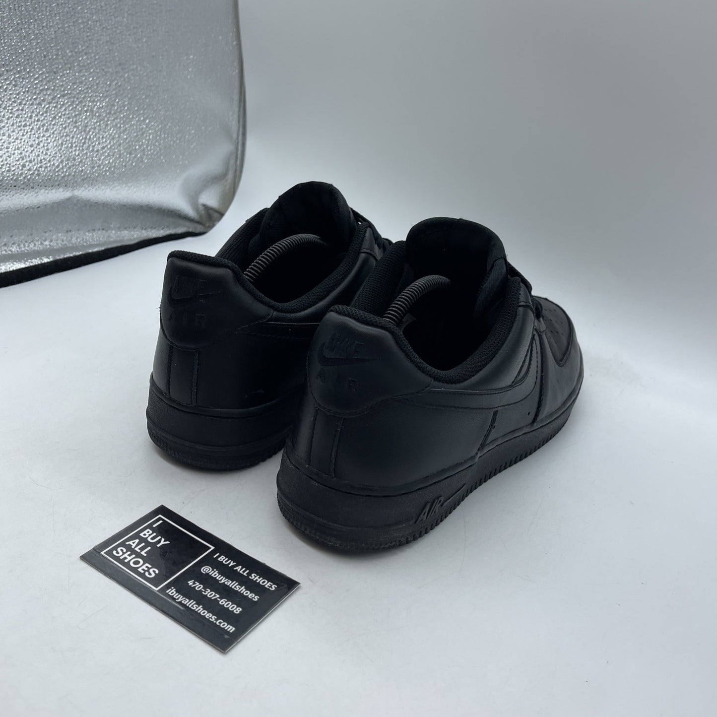 Size 9.5 - Nike Air Force 1 '07 Black (315122-001)