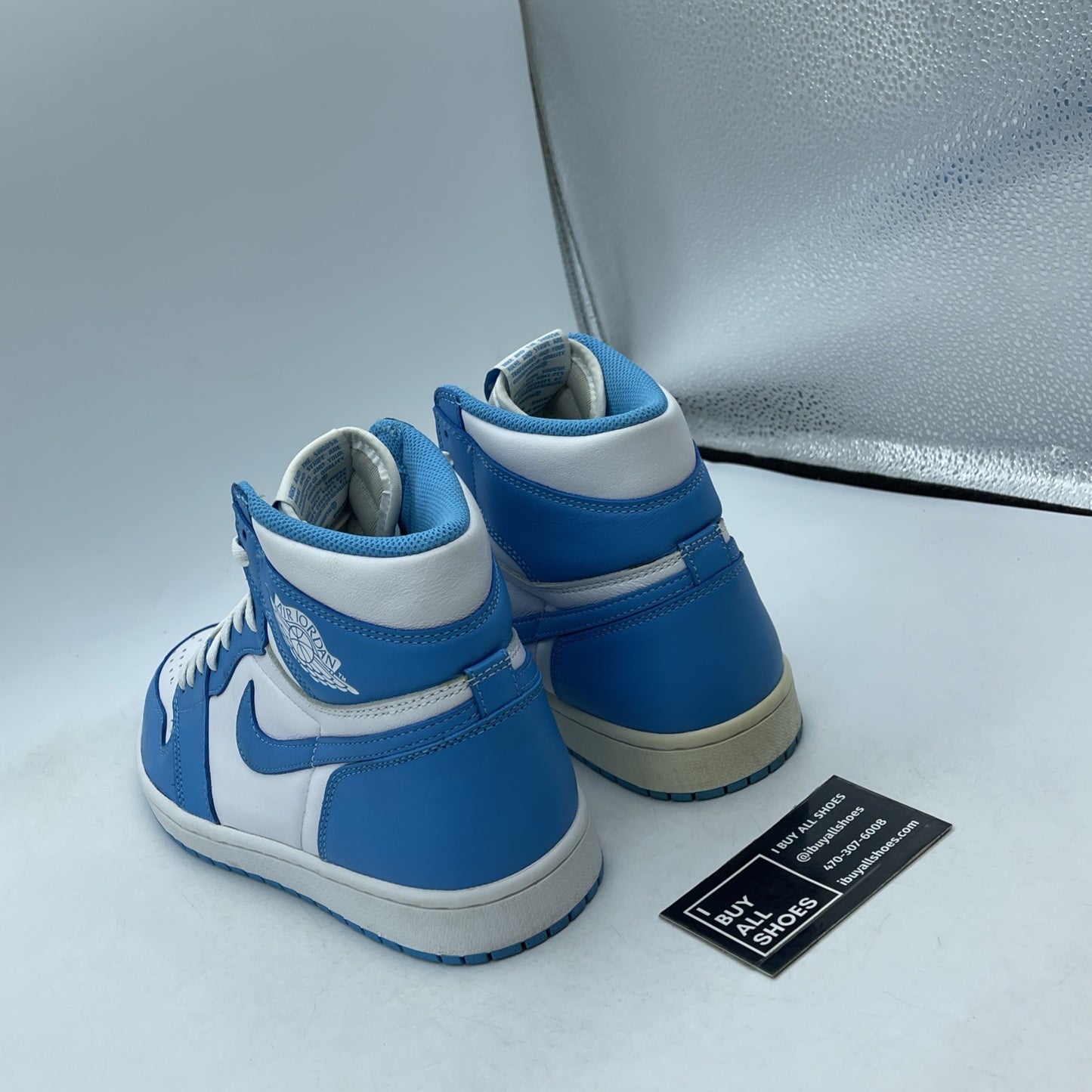 Size 9 - Air Jordan 1 Retro High OG UNC 2015 (555088-117)