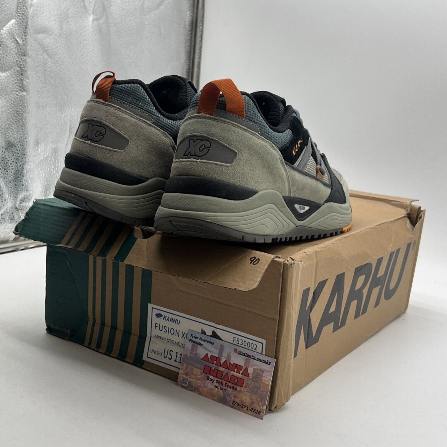 Size 11 - KARHU FUSION XC ABBEY STONE / GUNMETAL (F830002)