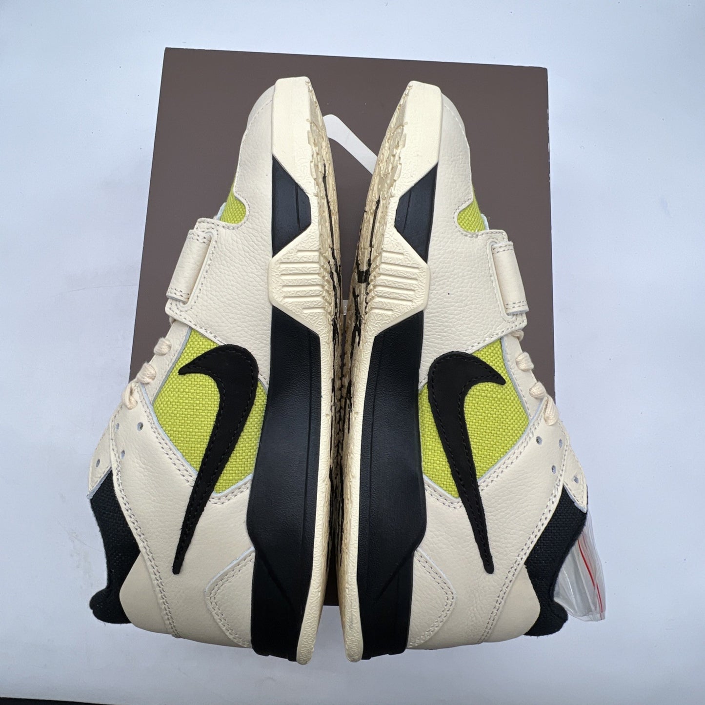 Size 10 - Travis Scott x Jordan Jumpman Jack TR Bright Cactus (FZ8117-102)