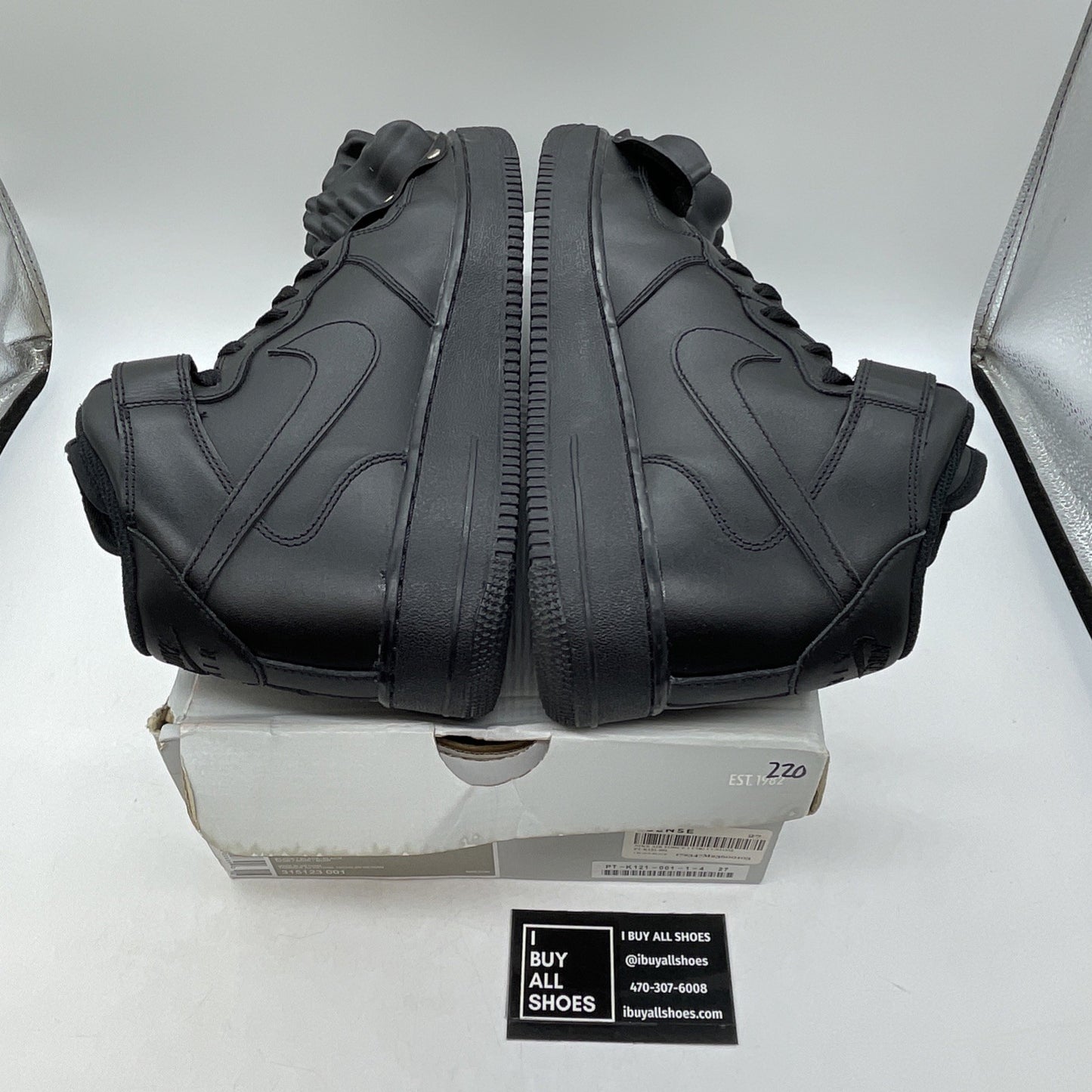 Size 9 - Nike Air Force 1 '07 Mid Triple Black Leather (315123-001)