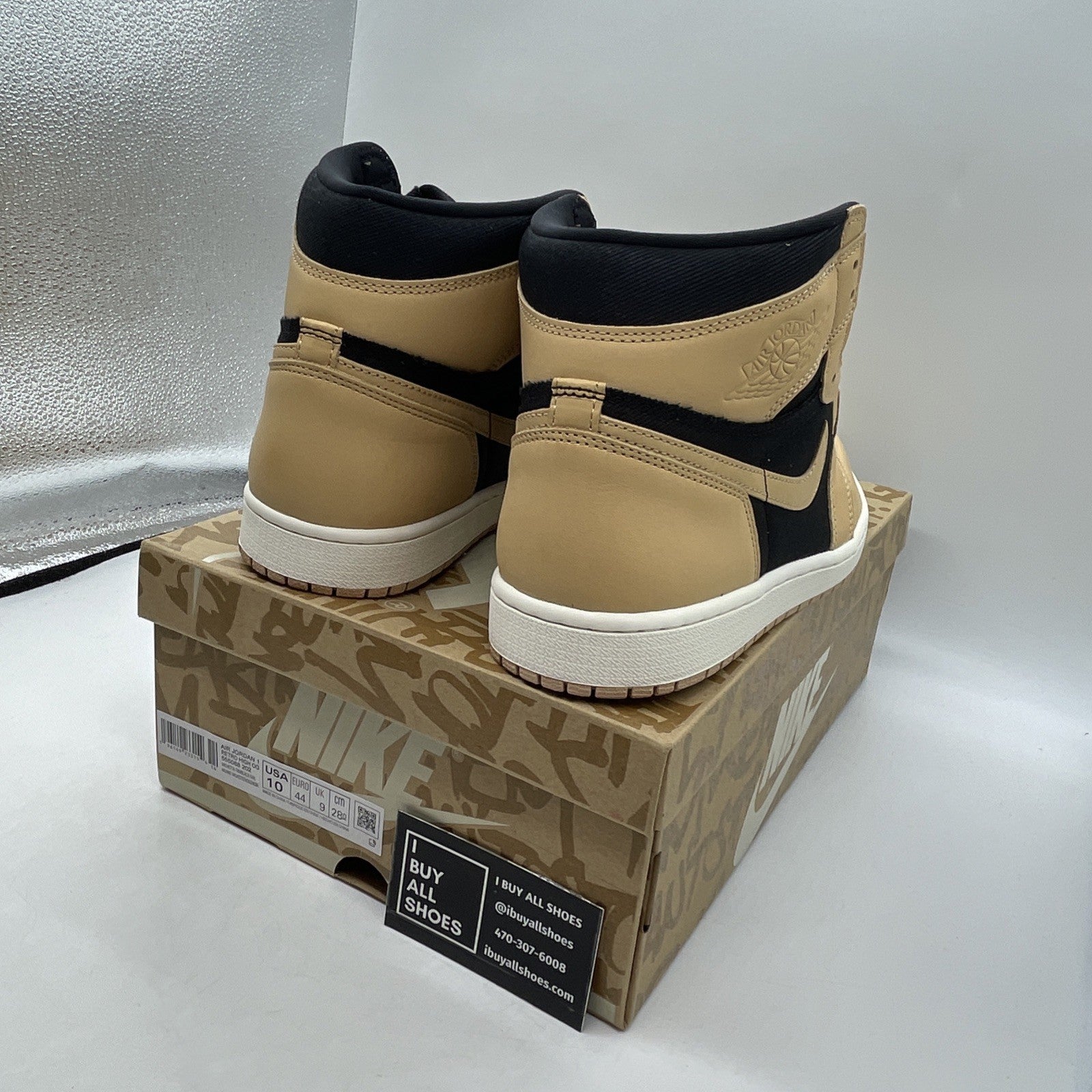 Size 10 - Air Jordan 1 Retro High OG Heirloom 2022 (555088-202)