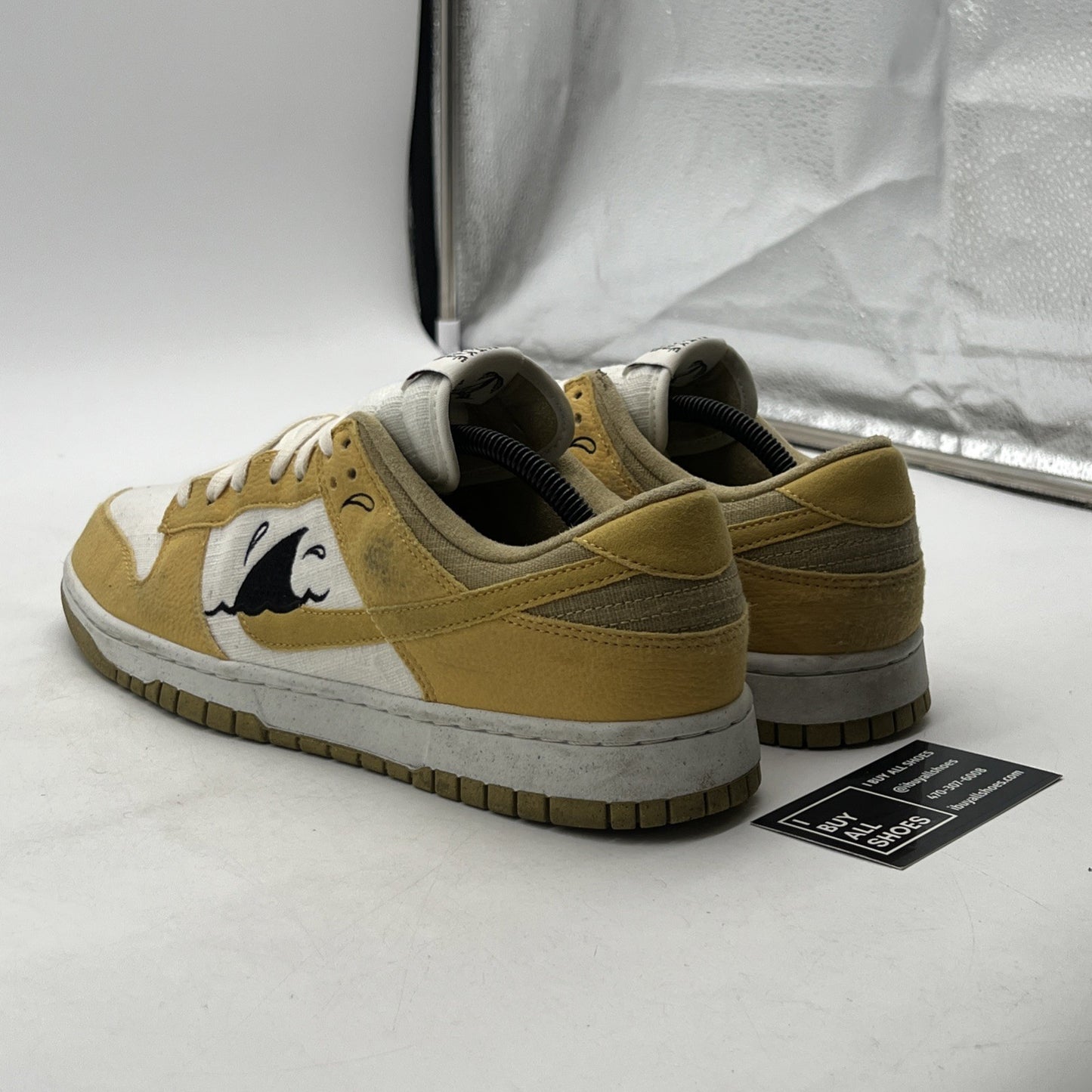 Size 10.5 - Nike Dunk Low Sun Club (DV1681-600)