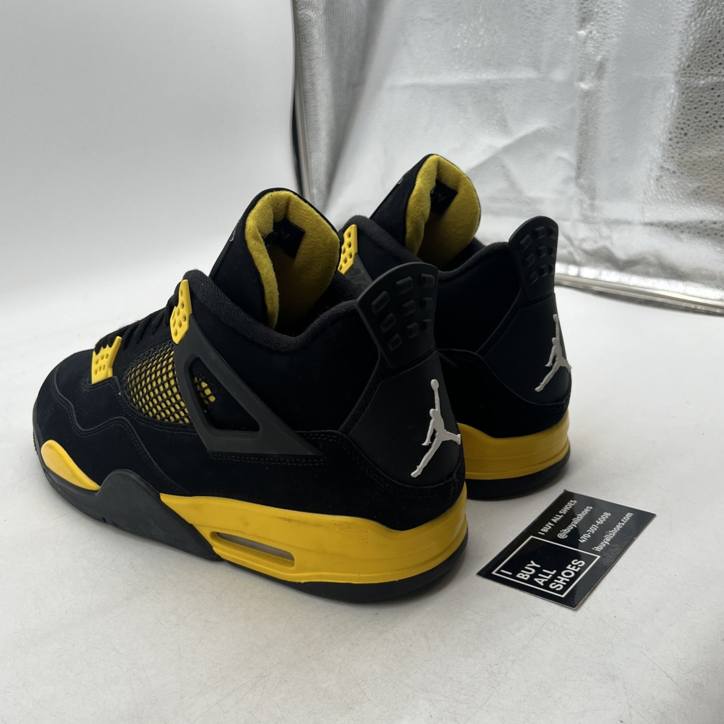 Size 13 - Air Jordan 4 Retro Mid Thunder (DH6927-017)