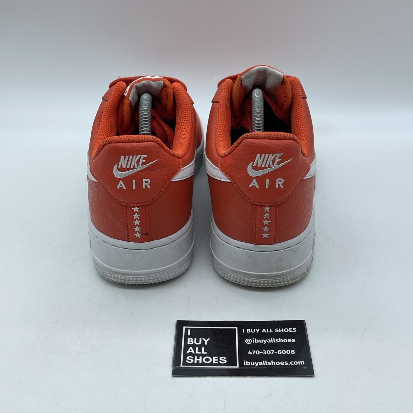 Size 10 - Nike Air Force 1 '07 Low Team Orange (AA4083-800)