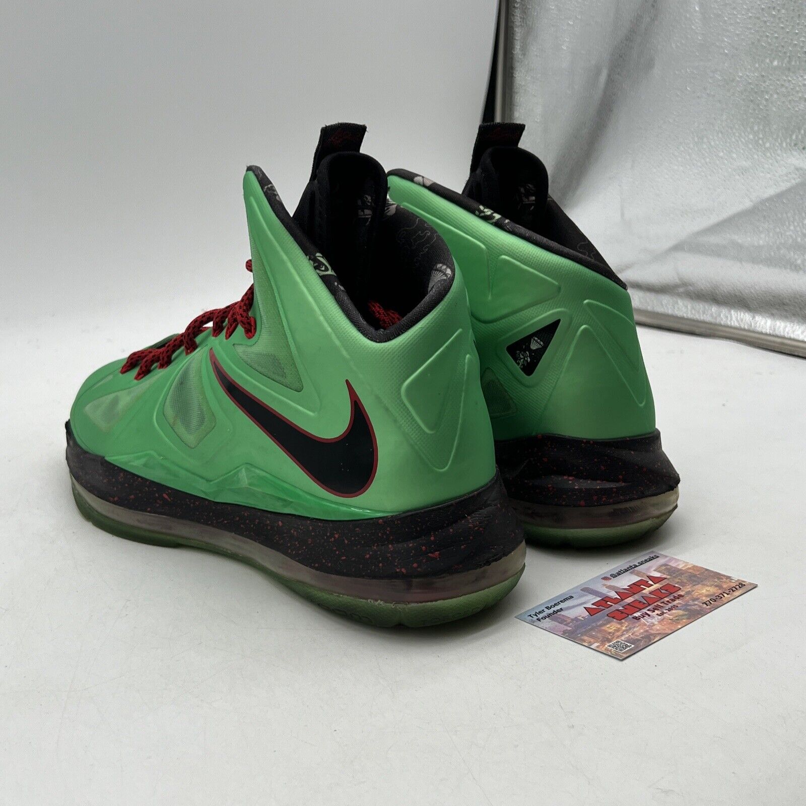 Size 9 - Nike LeBron 10 Cutting Jade (541100-303)