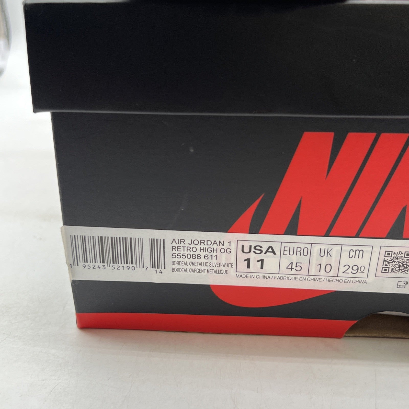 Size 11 - Air Jordan 1 Retro High OG Bordeaux (555088-611)