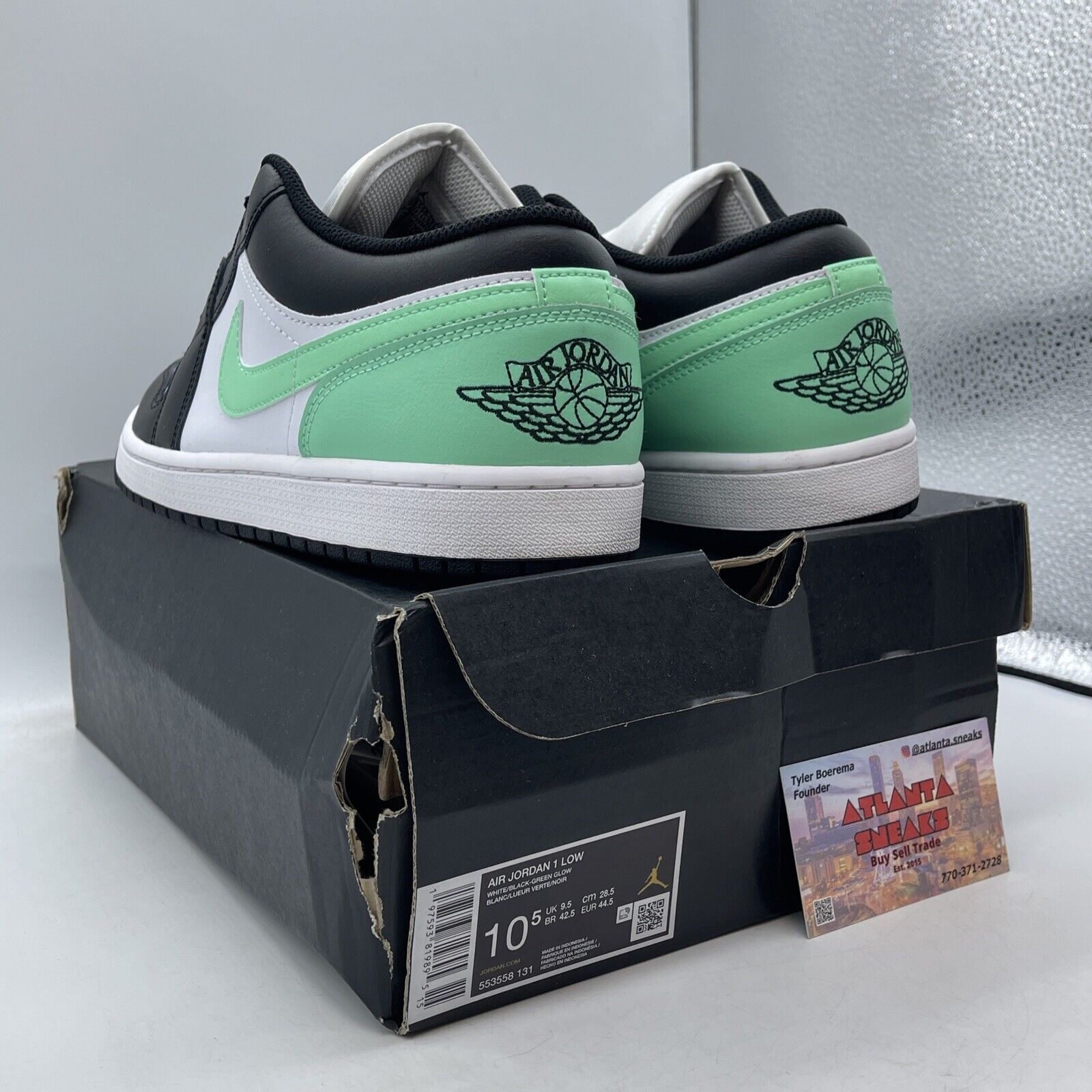 Size 10.5 - Air Jordan 1 Low Green Glow Black White Leather (553558-131)