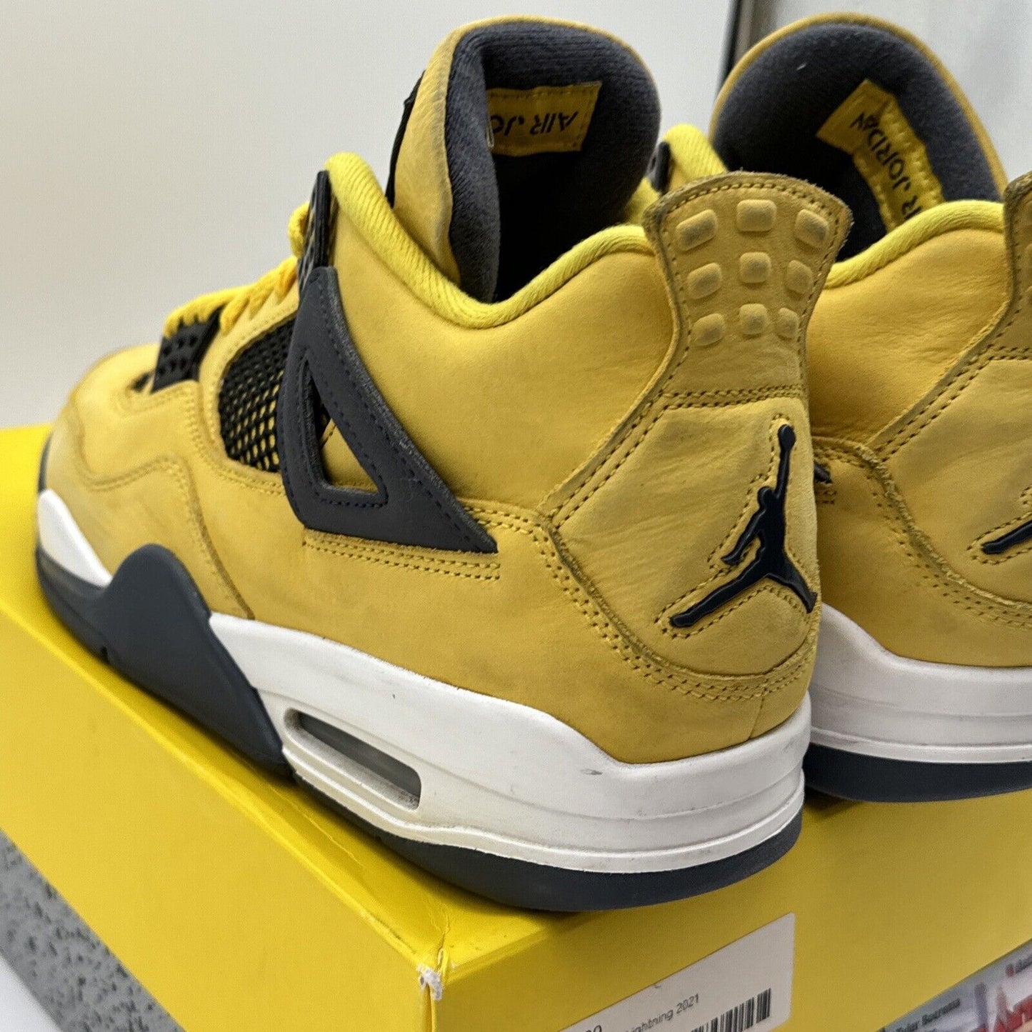 Size 9 - Jordan 4 Retro Mid Lightning Yellow Suede Grey OG Box White Leather Ret