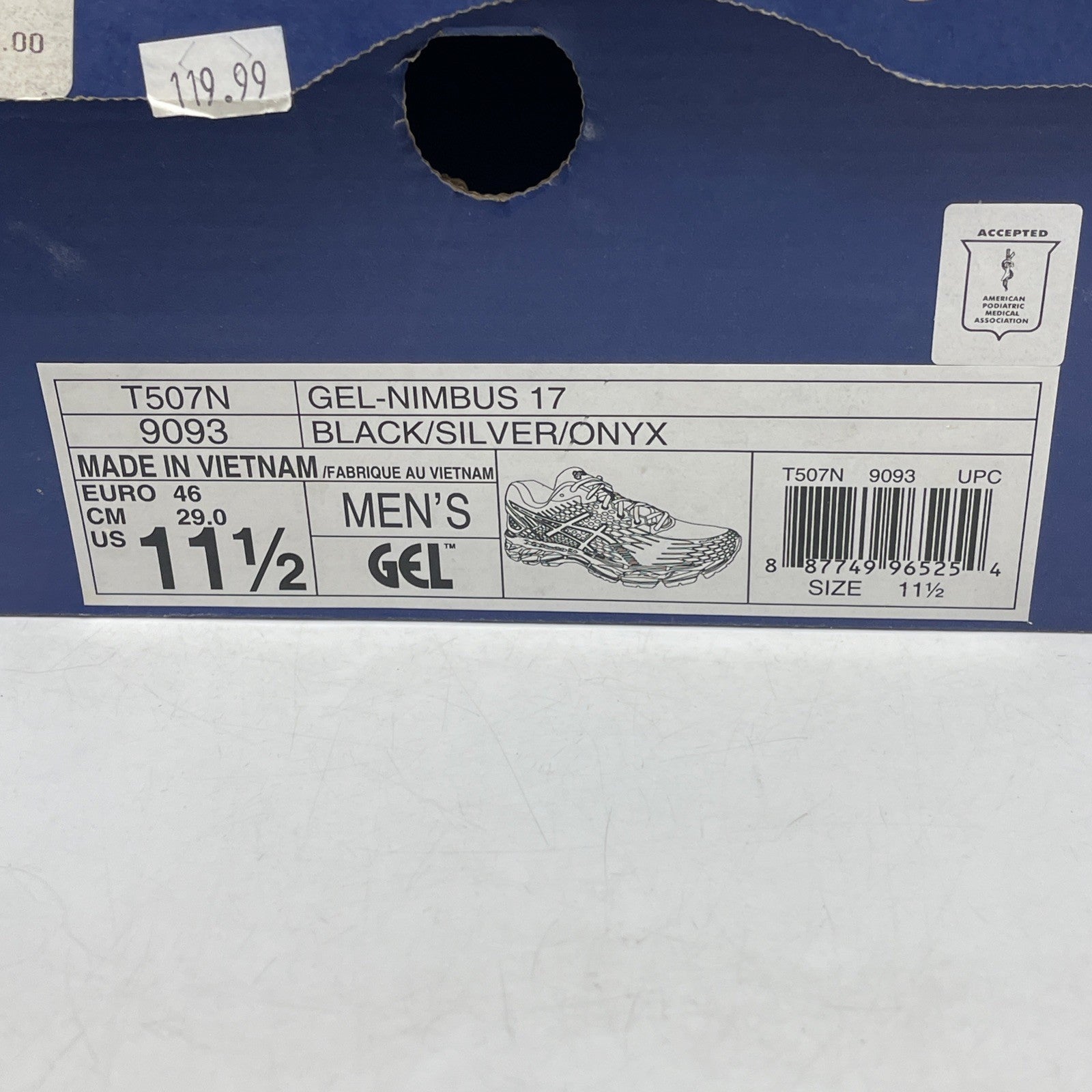 Size 11.5 - ASICS Gel-Nimbus 18 T650N Black Silver