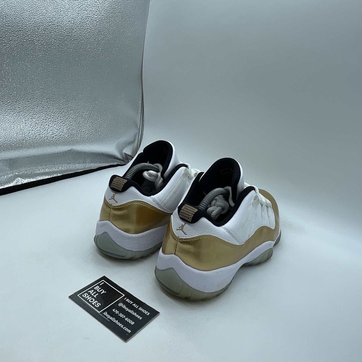 Size 9.5 - Air Jordan 11 Retro Low Closing Ceremony Gold White (528895-103)