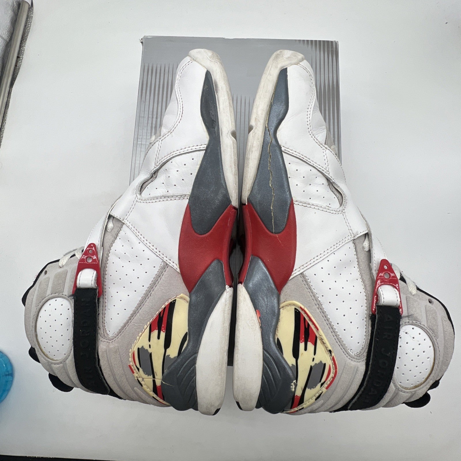Size 11.5 - Air Jordan 8 Retro 2003 Bugs Bunny (305381-101)