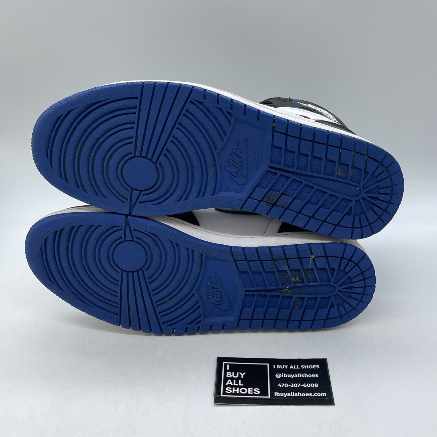Size 10 - Jordan 1 Retro OG High Royal Toe Black Blue Leather (555088-041)