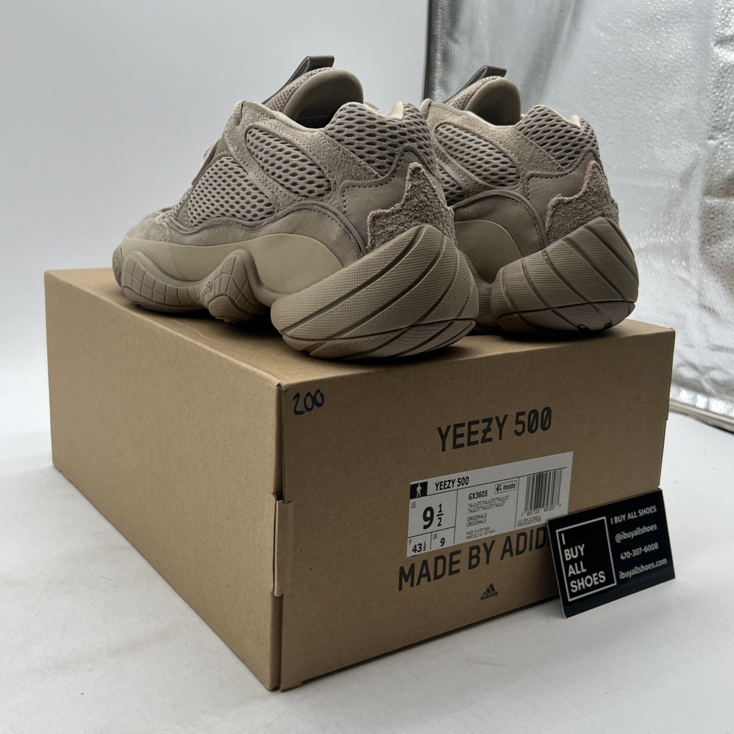 Size 9.5 - adidas Yeezy 500 Taupe Light (GX3605)