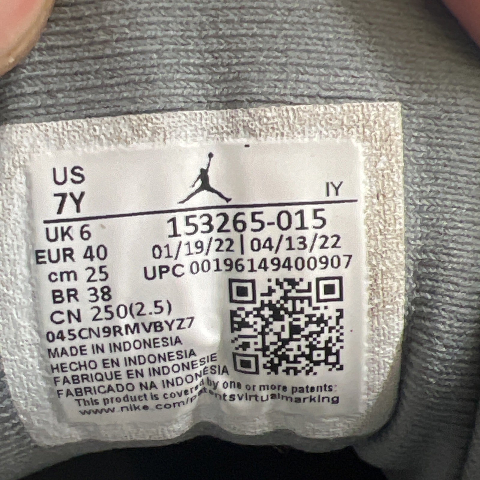 Size 7Y - Air Jordan 12 Stealth 2022 (153265-015)