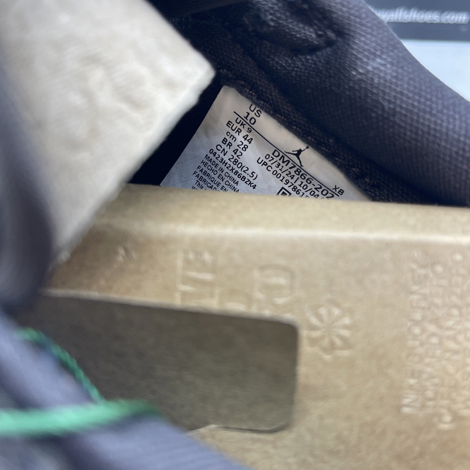 Size 10 - Travis Scott x Air Jordan 1 Retro OG SP Low Velvet Brown (DM7866-202)