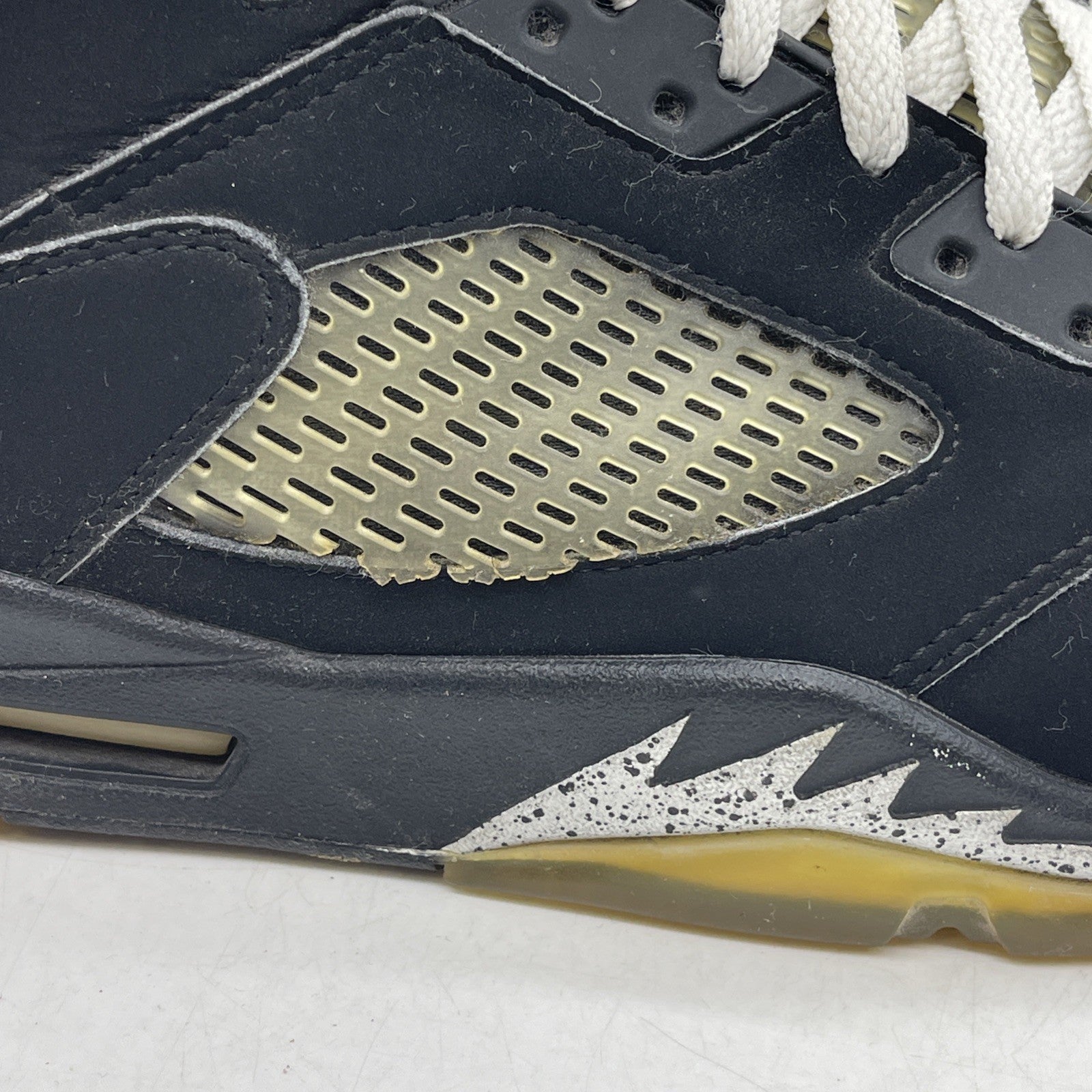 Size 10 - Air Jordan 5 OG Mid Metallic Silver (845035-003)