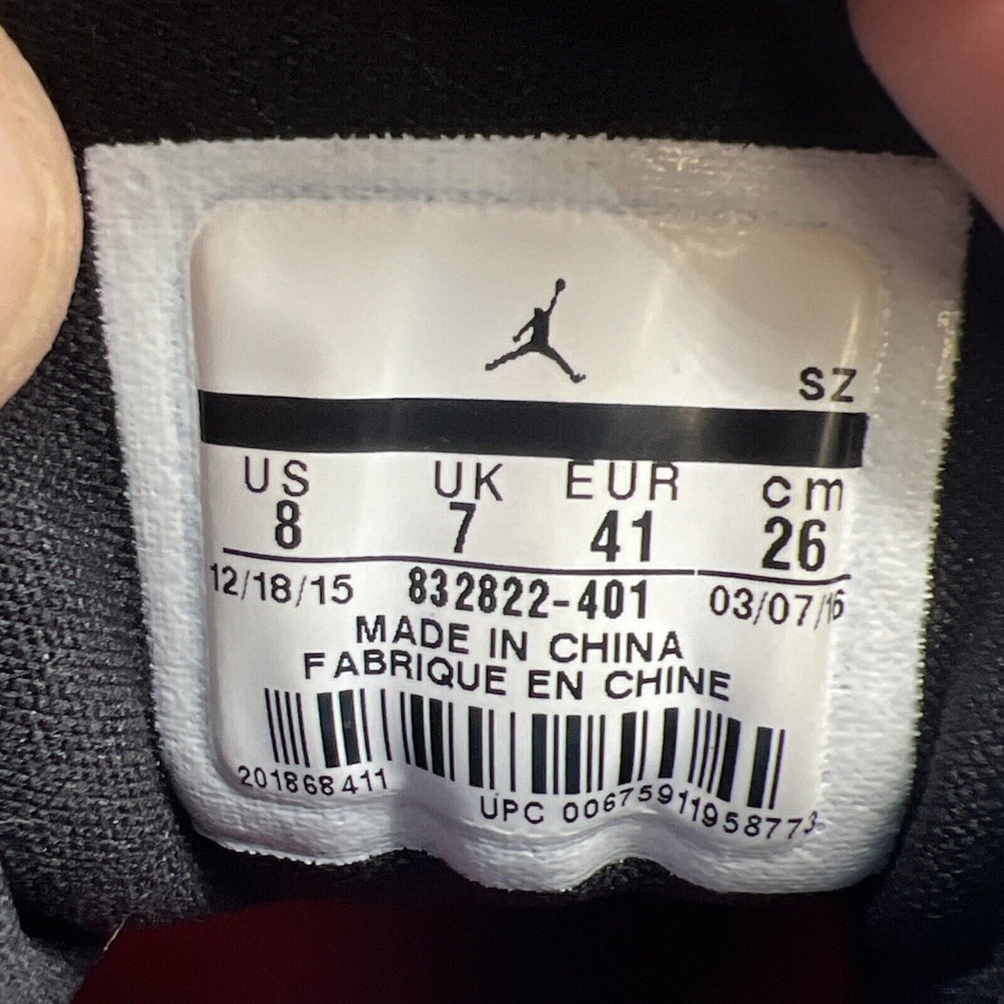 Size 8 - Air Jordan 9 Retro Low Pantone (832822-401)