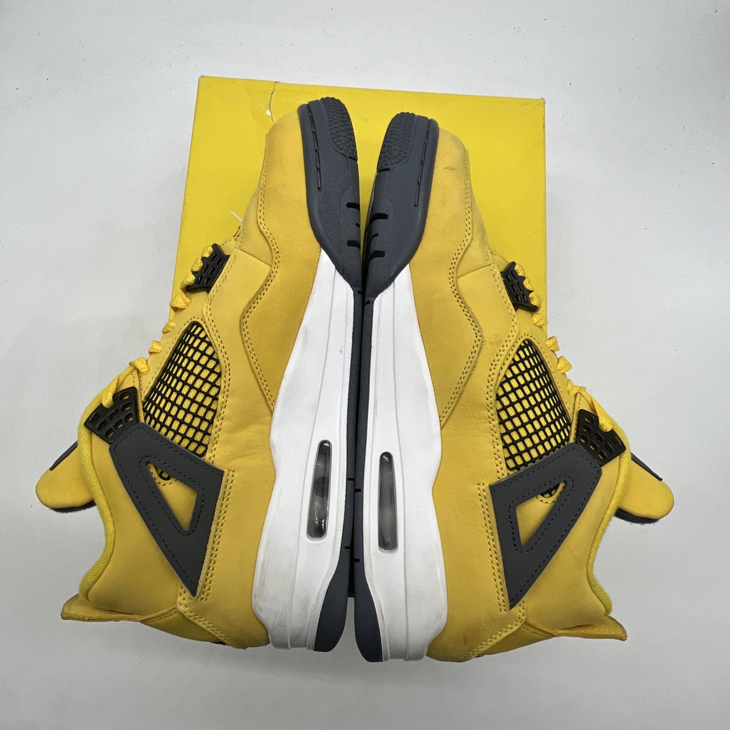 Size 9 - Air Jordan 4 Retro Mid Lightning (CT8527-700)