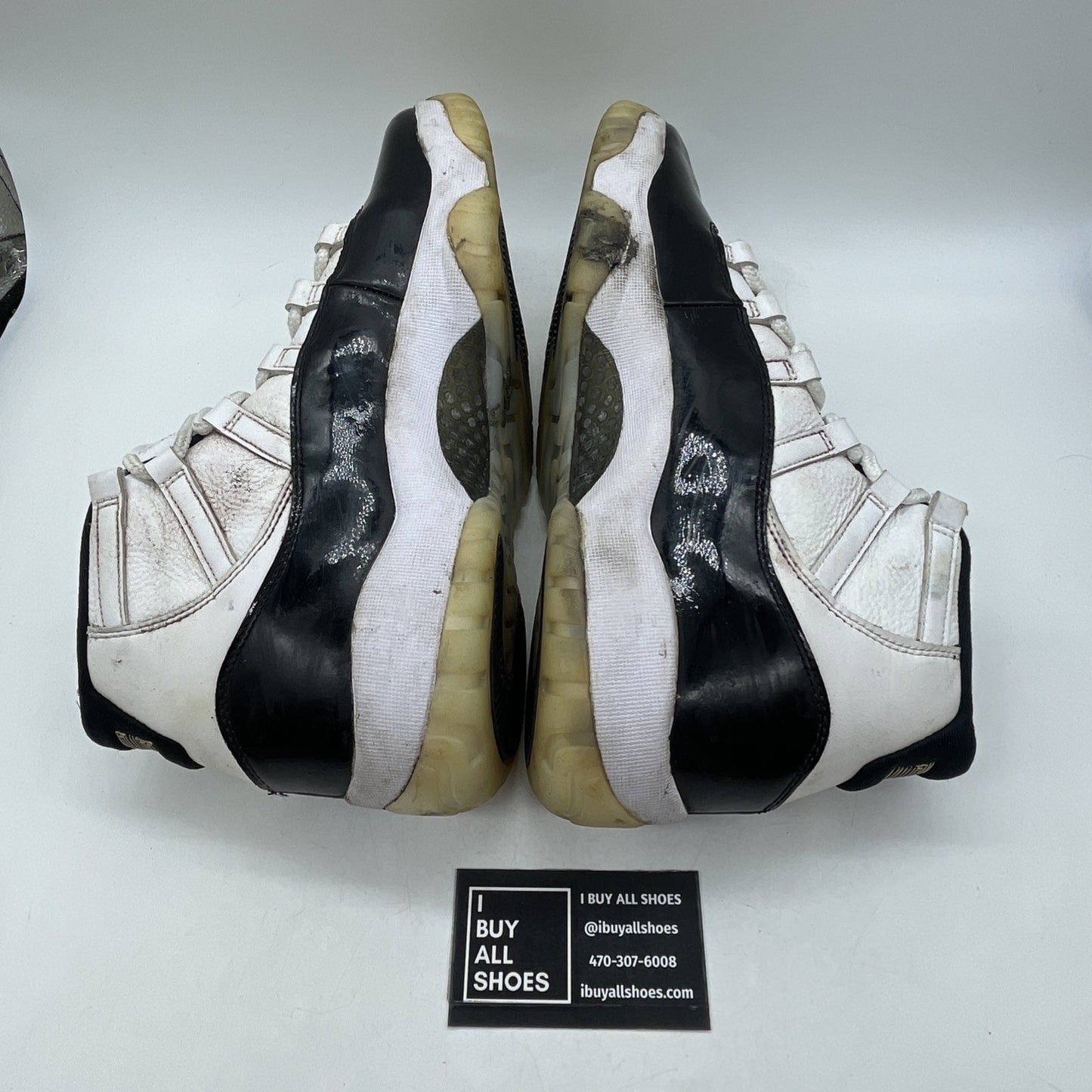 Size 11.5 - Air Jordan 11 Retro Mid Gratitude / Defining Moments (CT8012-170)