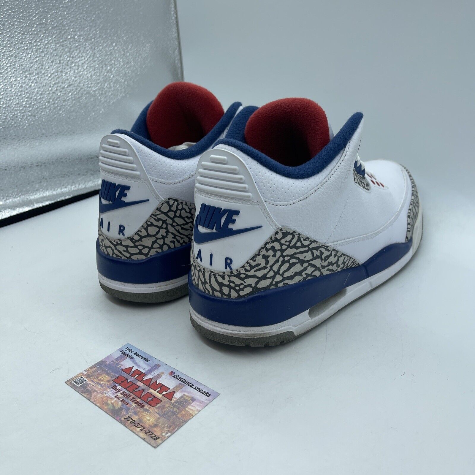 Size 10.5 - Jordan 3 Retro OG Mid True Blue White Leather Suede (854262-106)