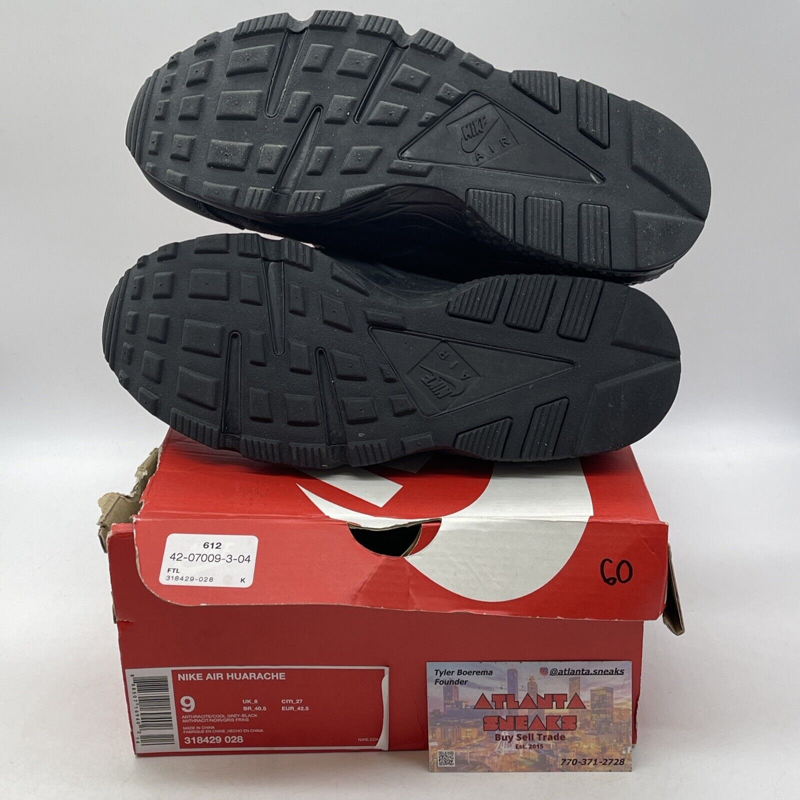 Size 9 - Nike Air Huarache Anthracite Black Grey Suede Leather (318429-028)