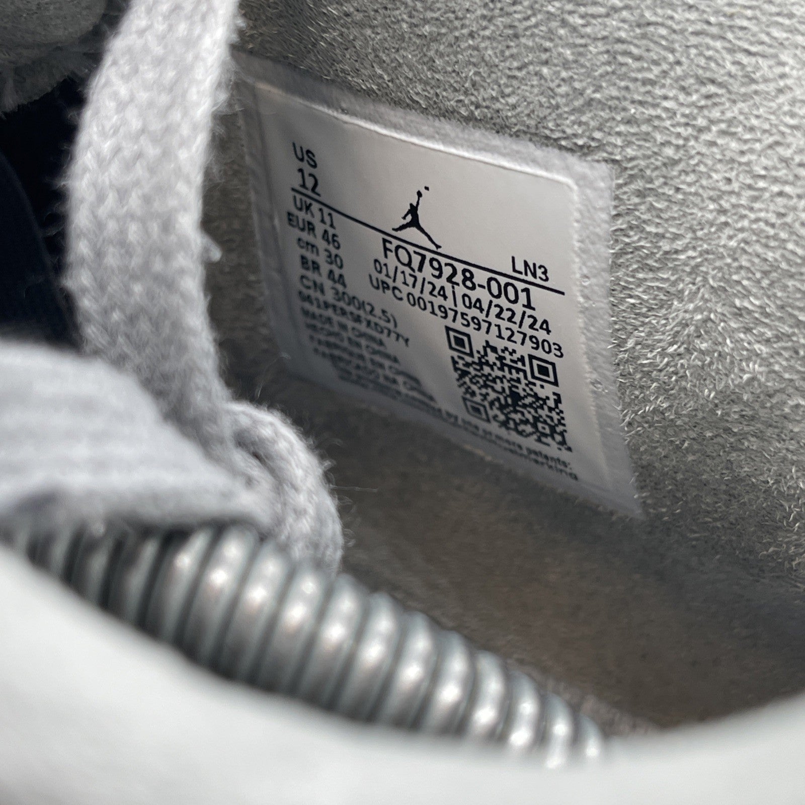 Size 12 - Air Jordan 4 Retro SE Wet Cement Grey Suede (FQ7928-001)